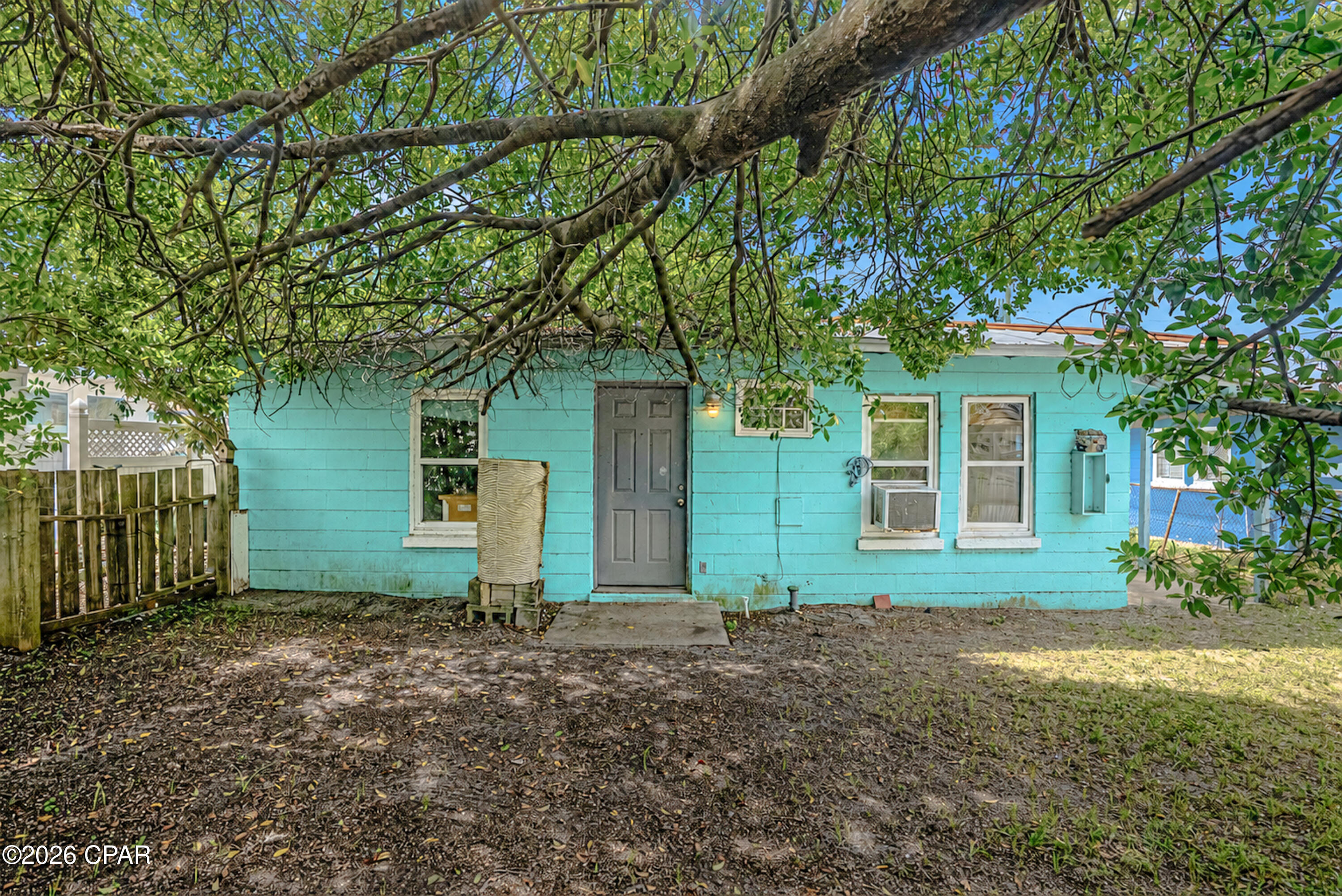 main property photo 19