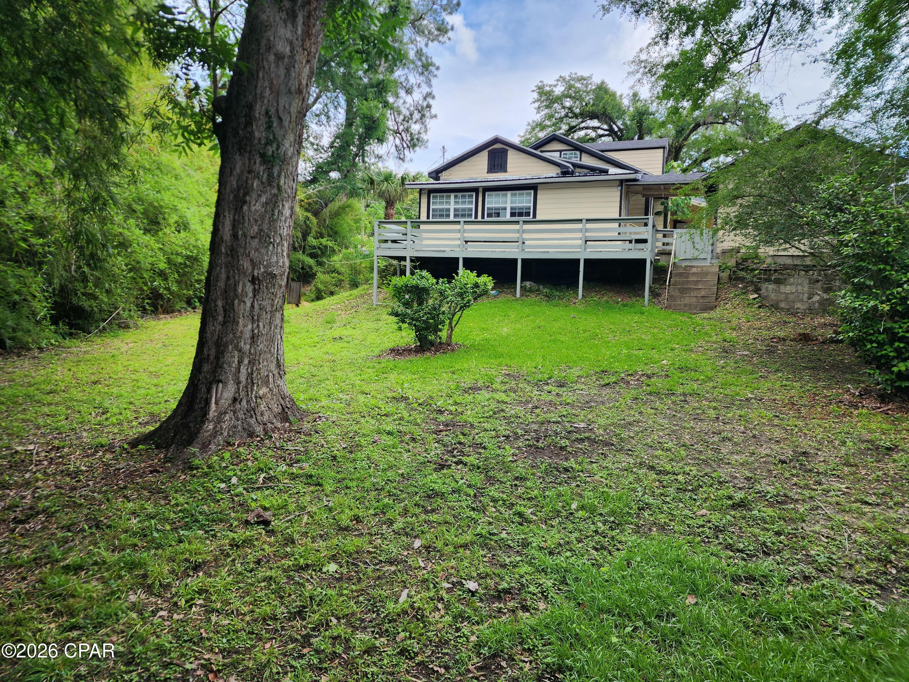 main property photo 34