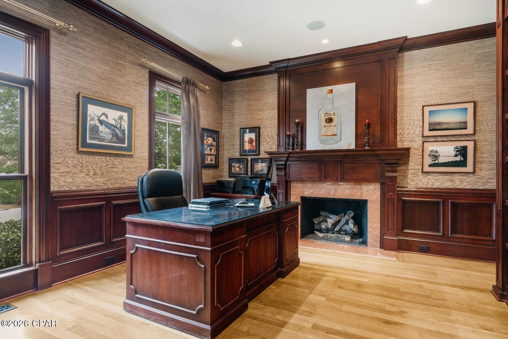 main property photo 23