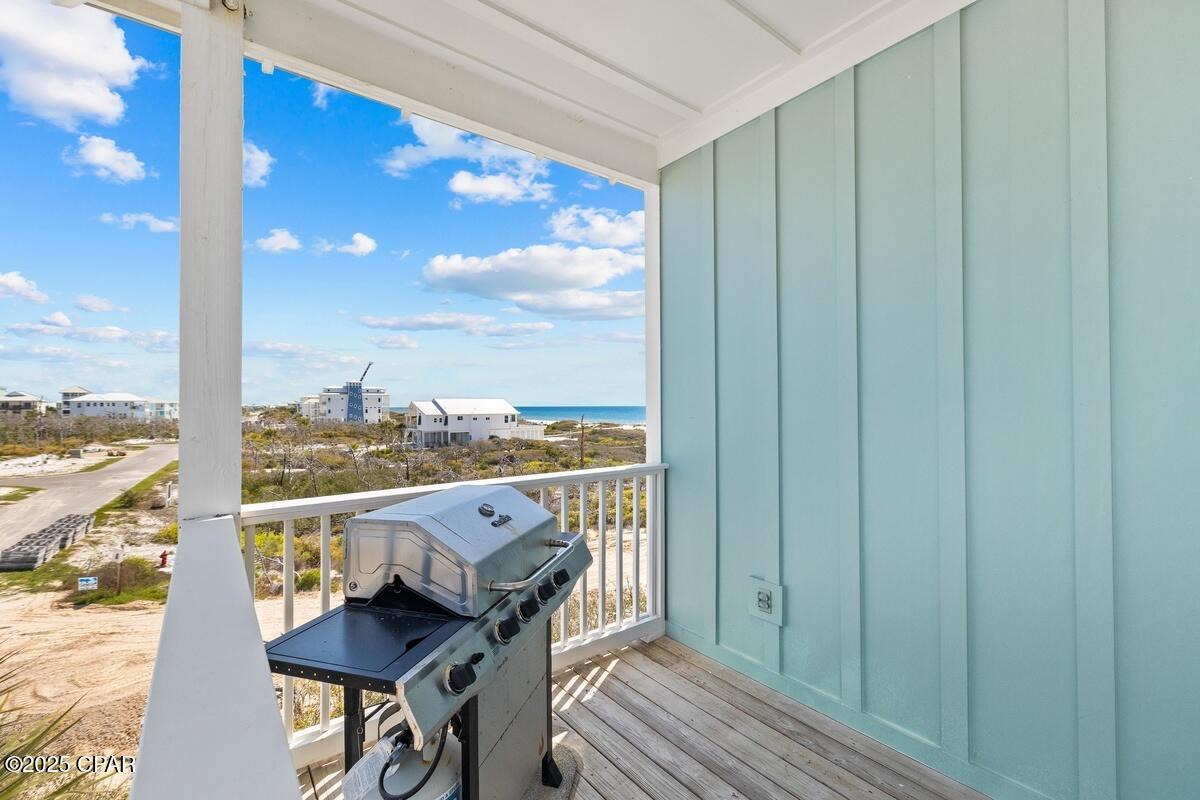 main property photo 75