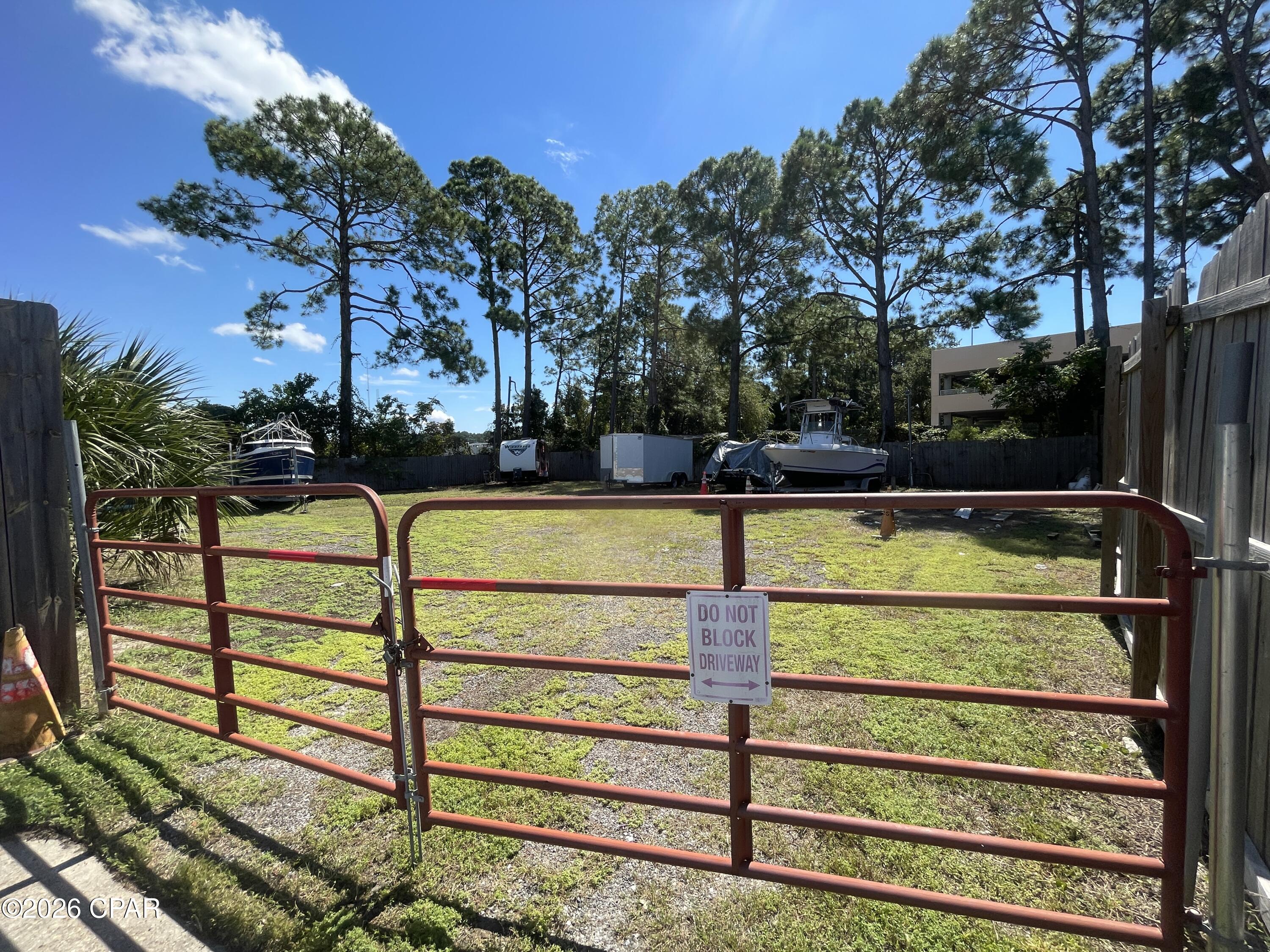 main property photo 26