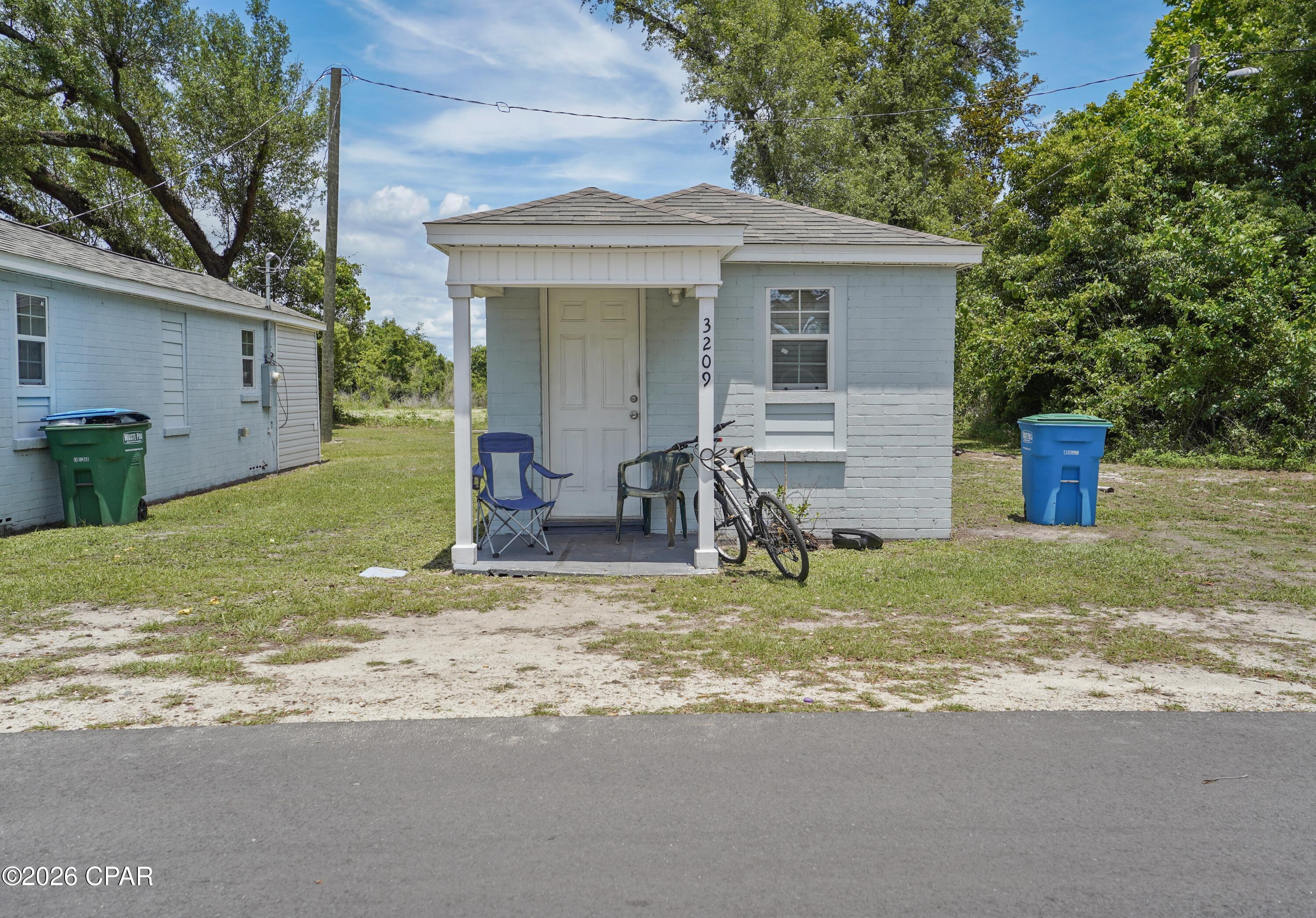 main property photo 15