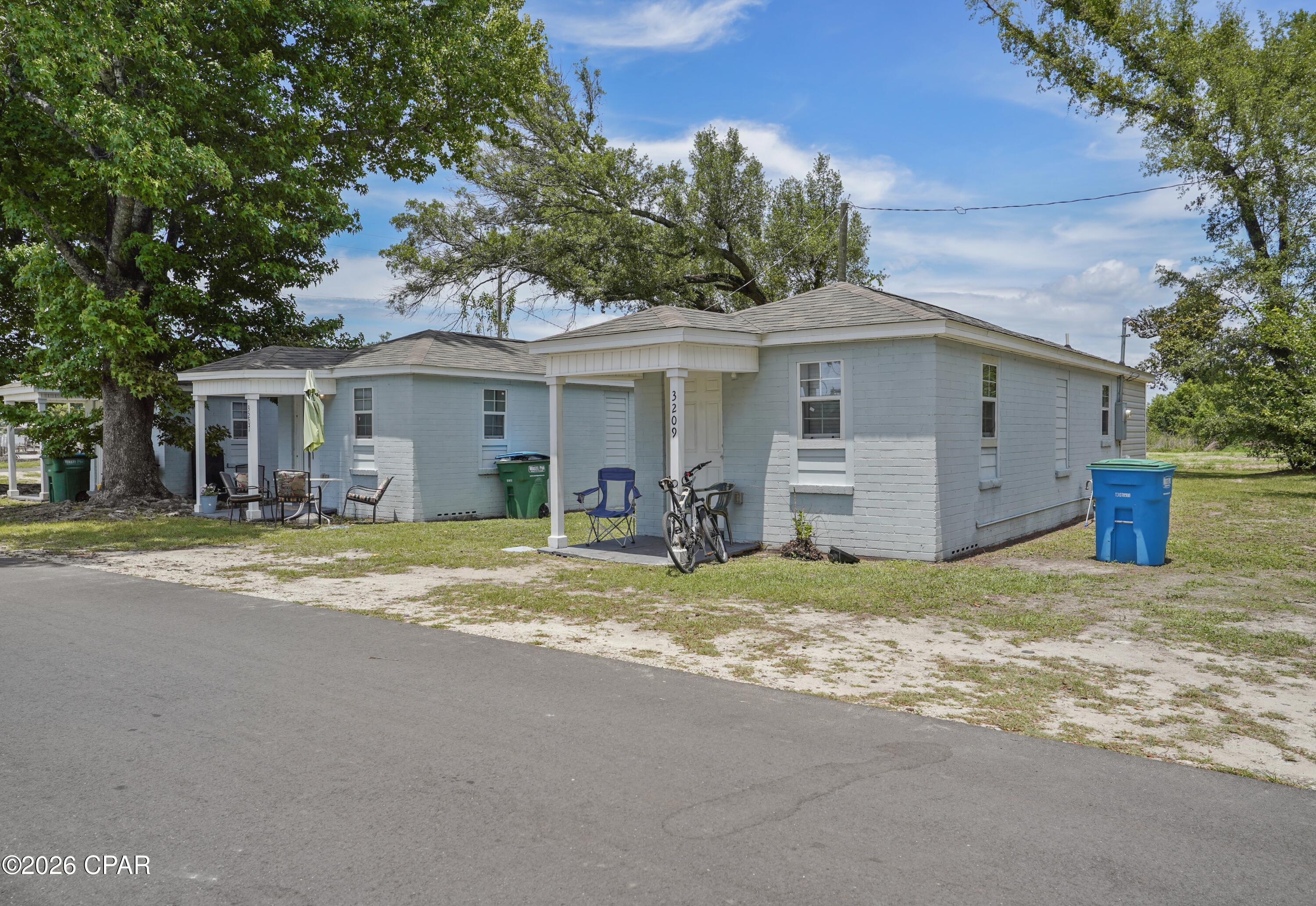 main property photo 32