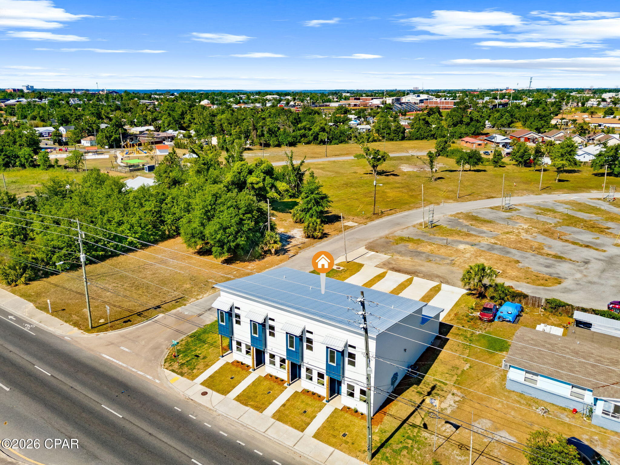main property photo 38