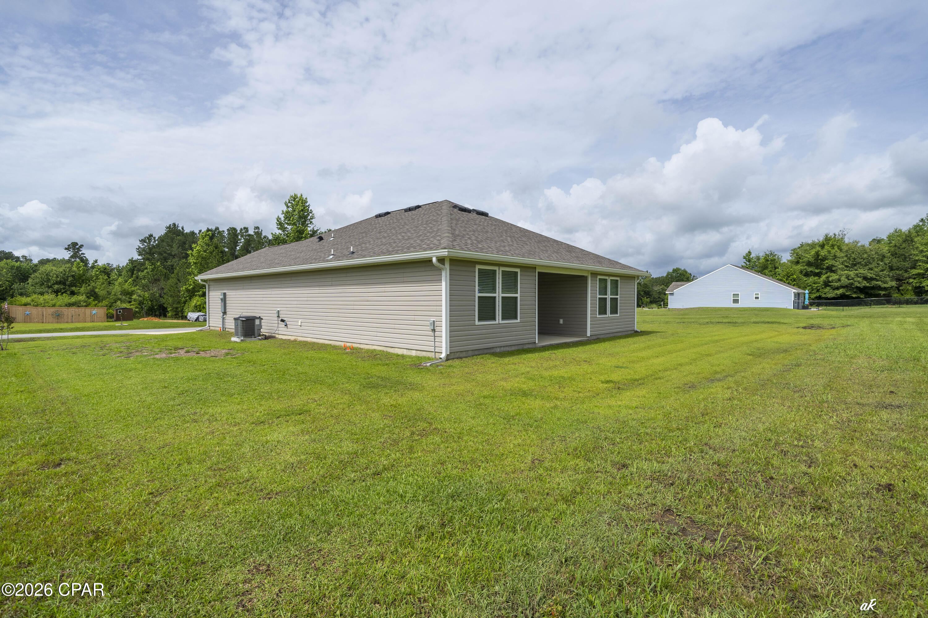 property viewer photo 25