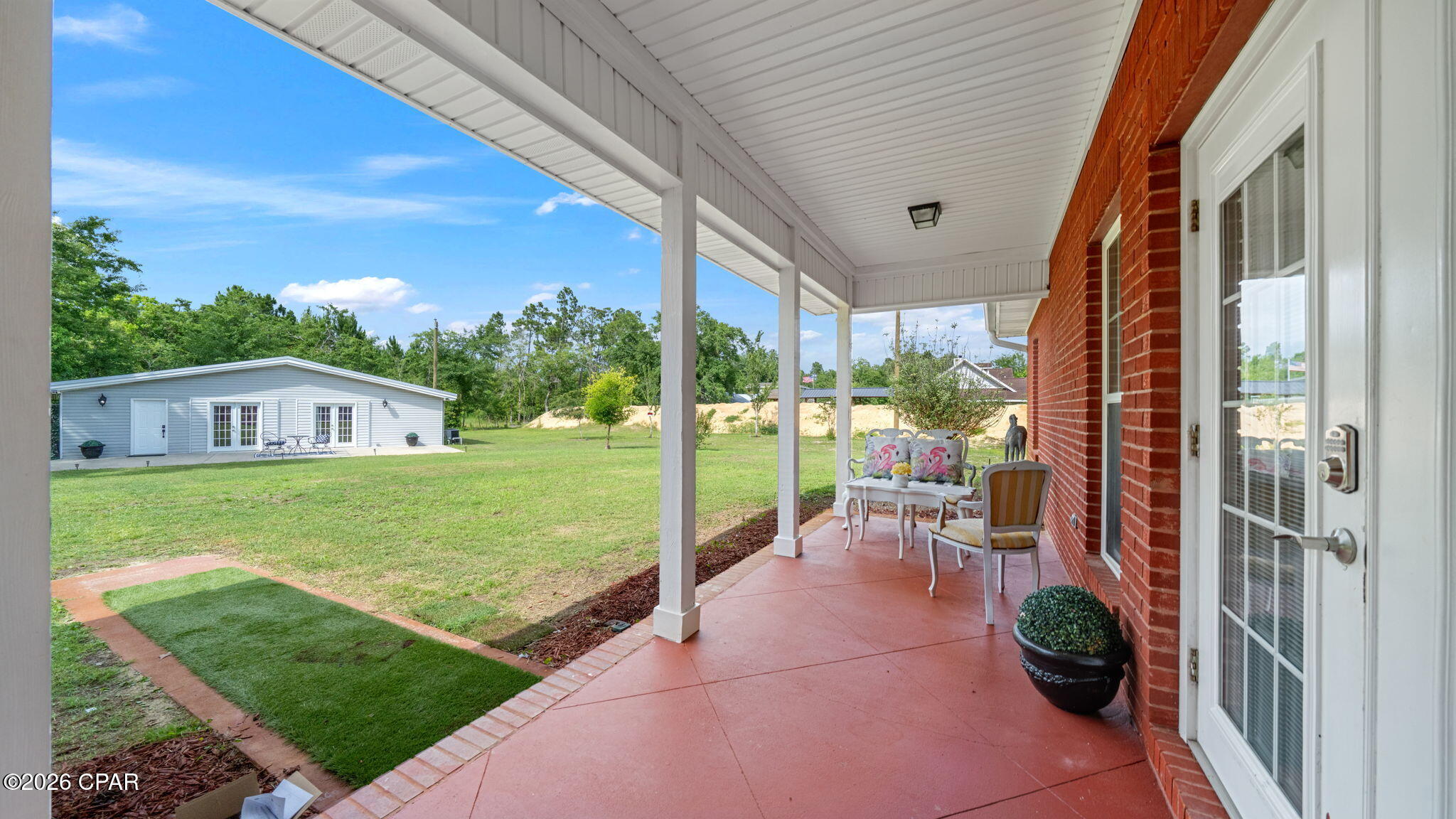 main property photo 27