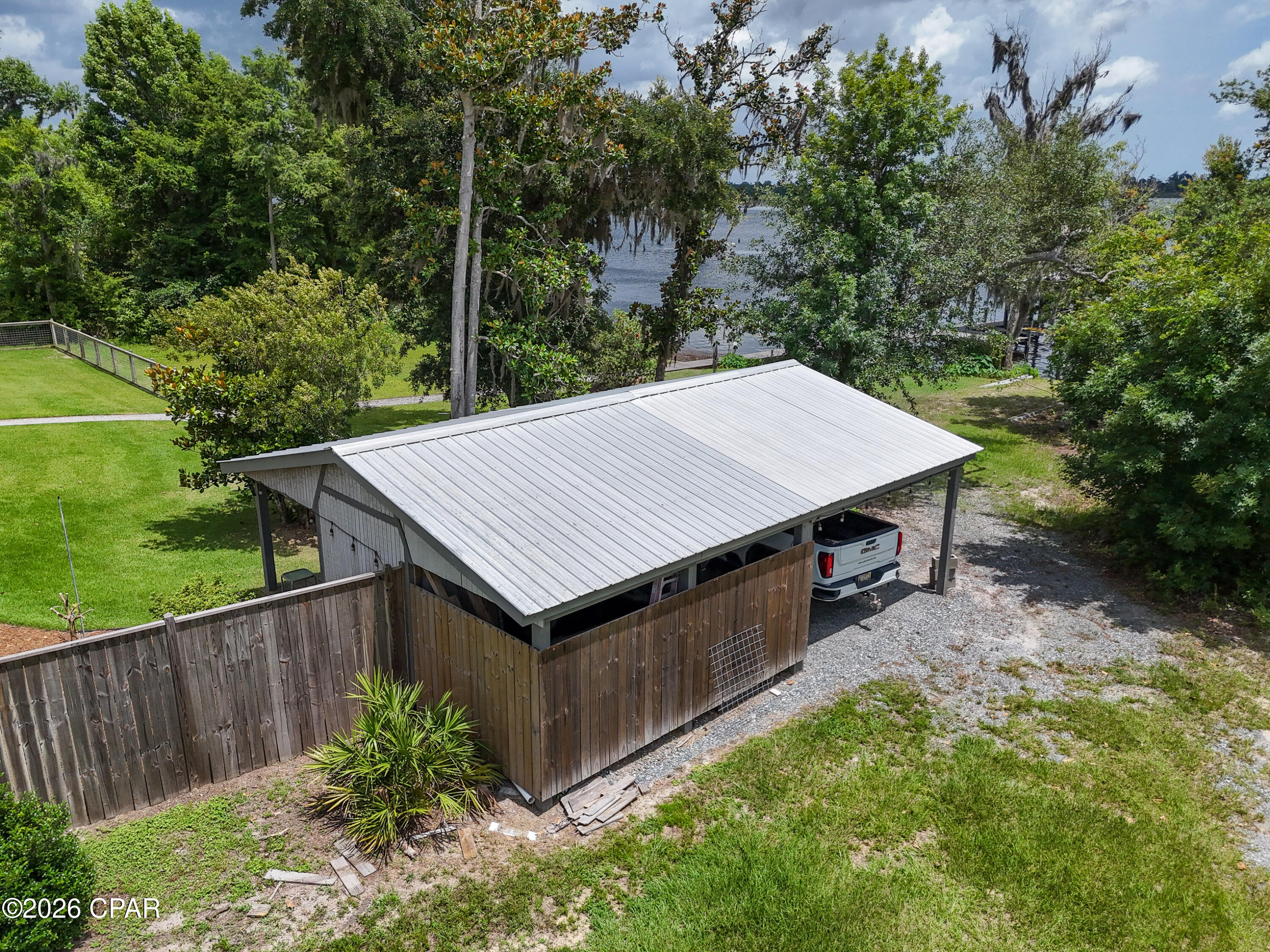 main property photo 39