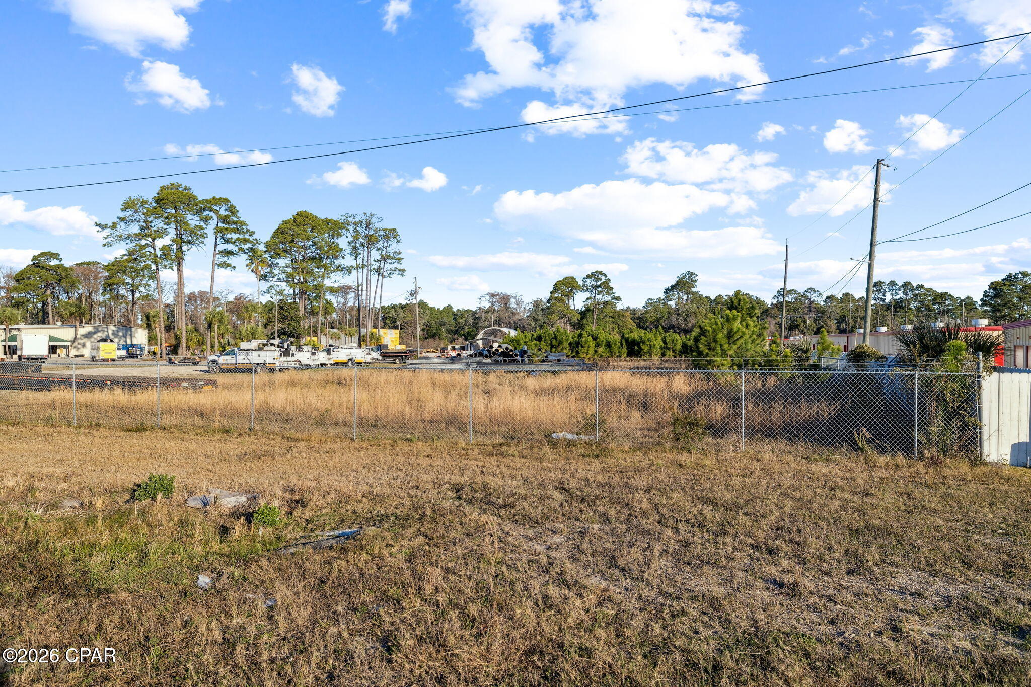 main property photo 28