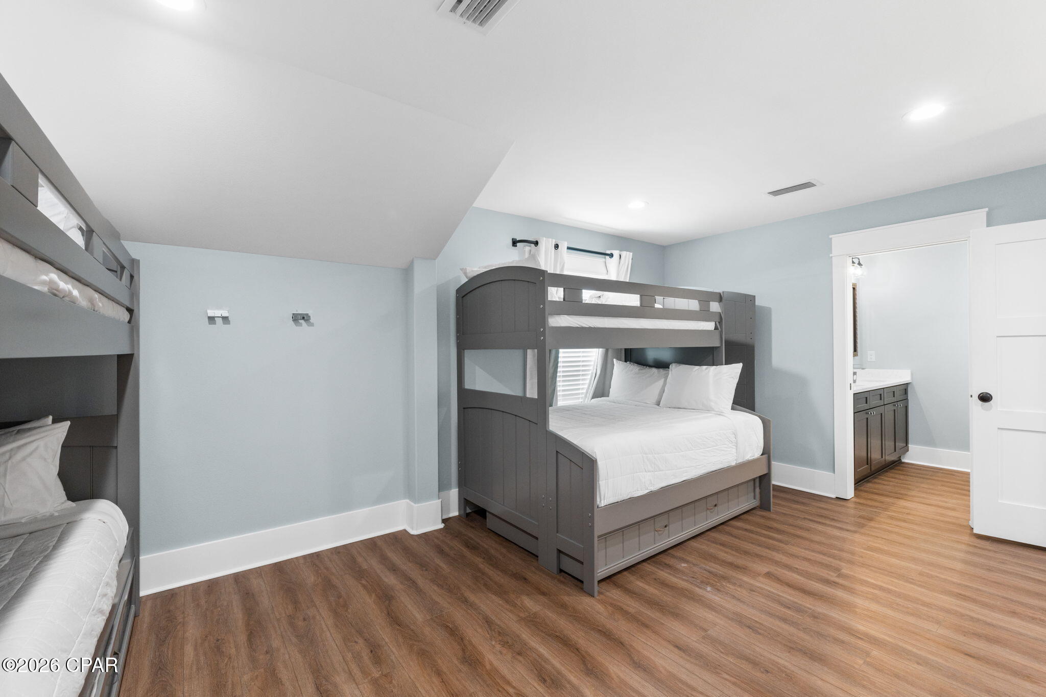 main property photo 58