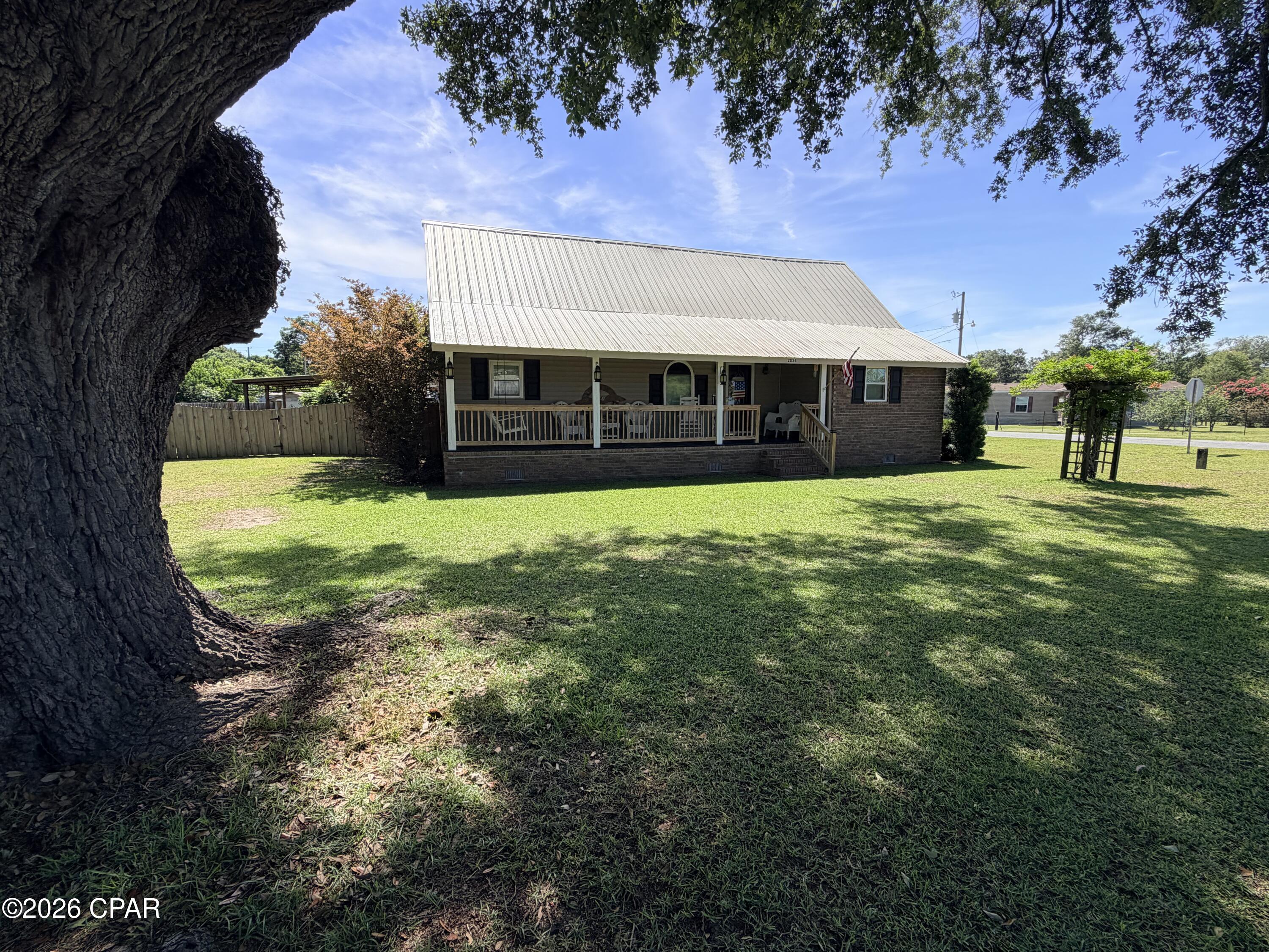 main property photo 22