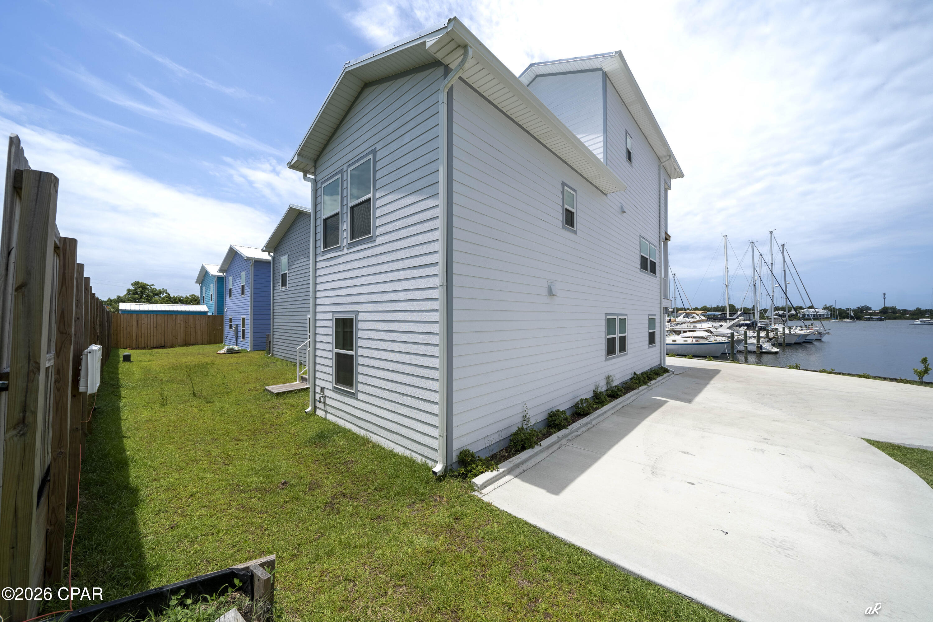 main property photo 37