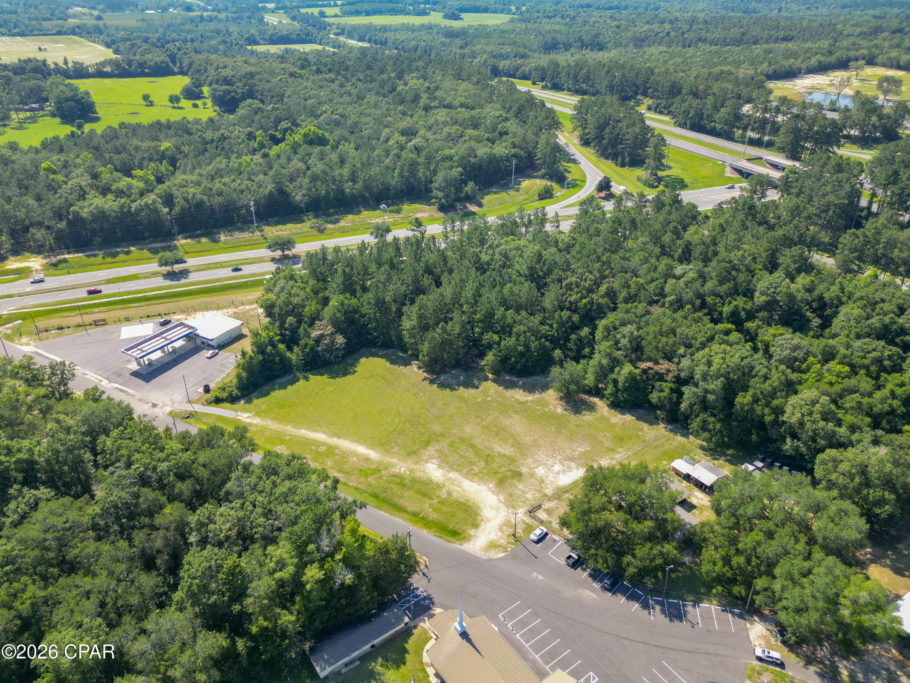 main property photo 8