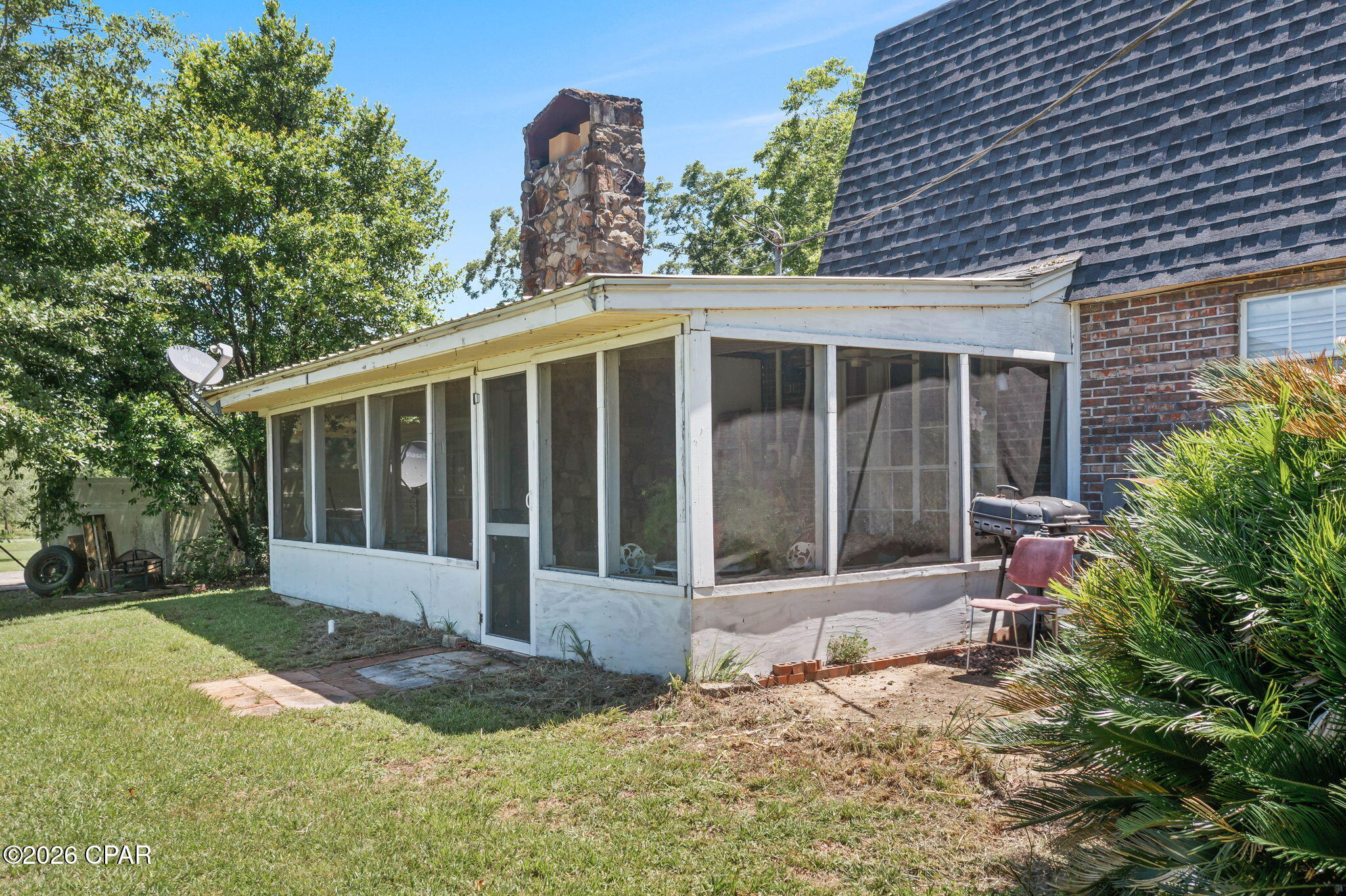 main property photo 39