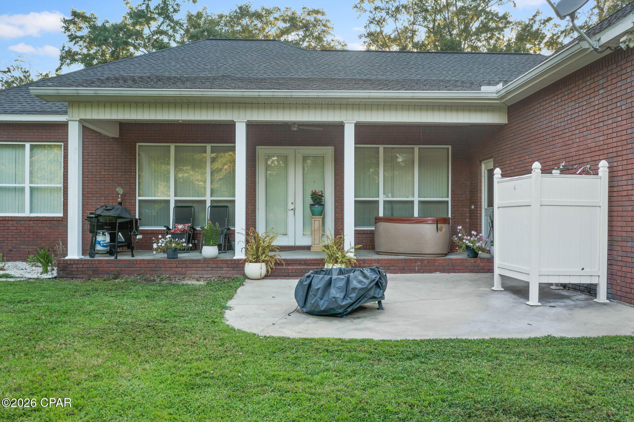 main property photo 31