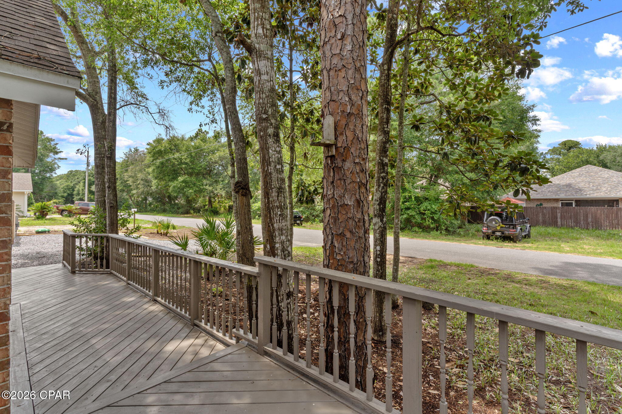 main property photo 40
