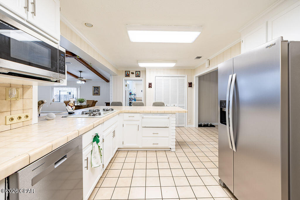 main property photo 43