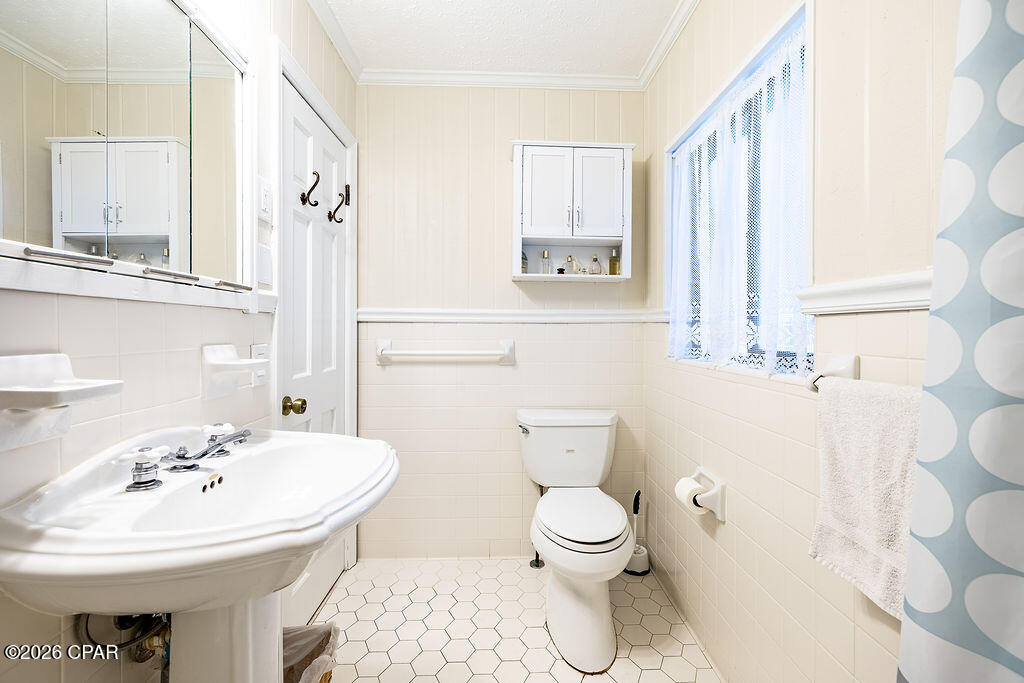 main property photo 54