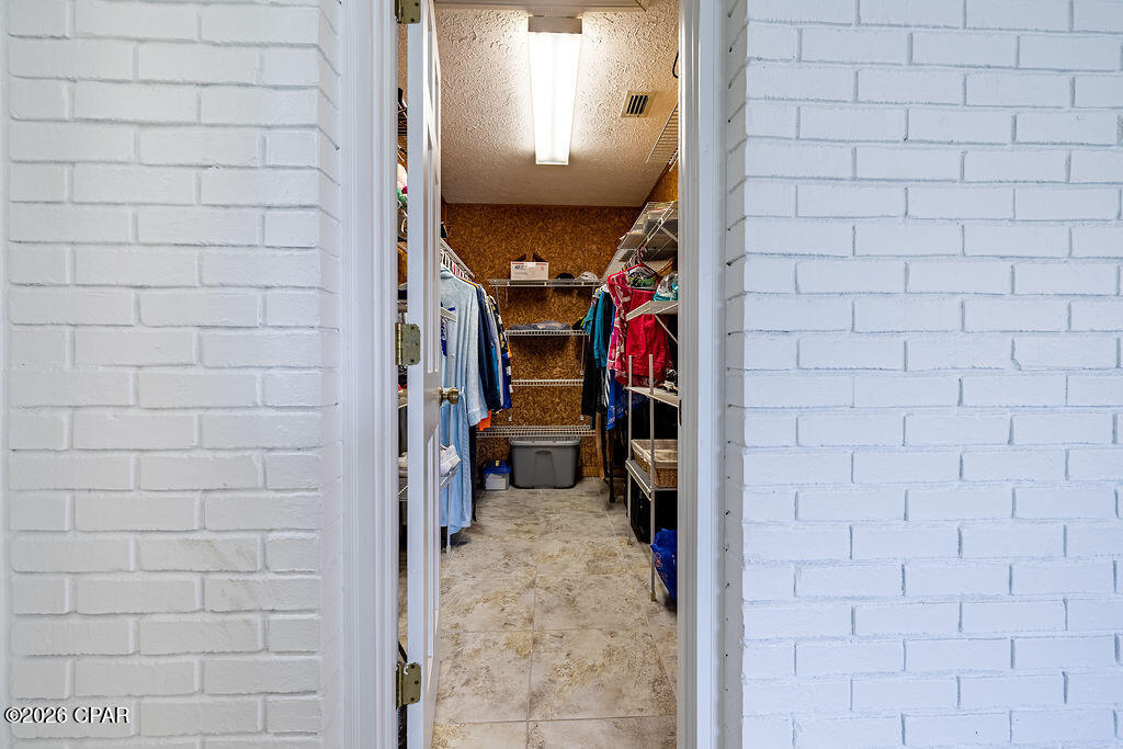 main property photo 67