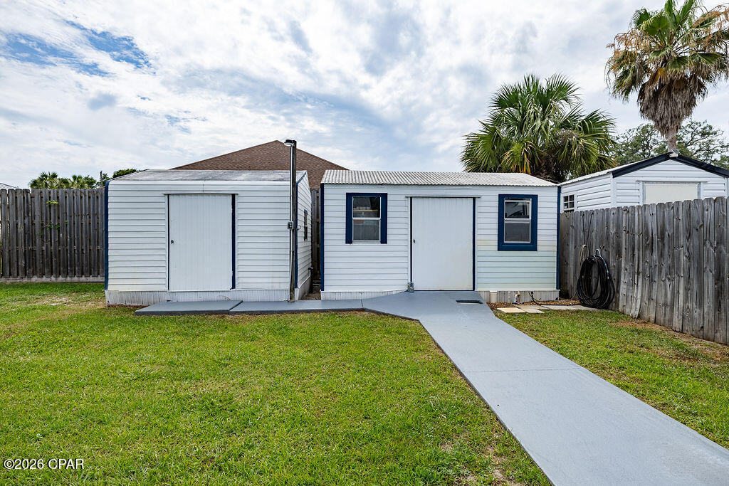 main property photo 81