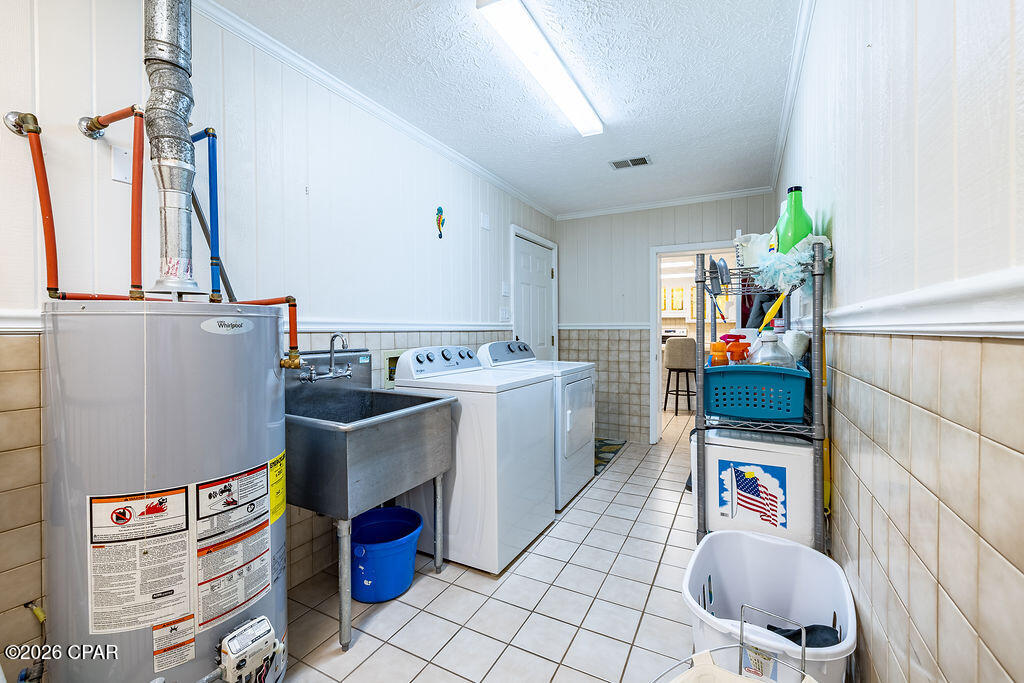 main property photo 95