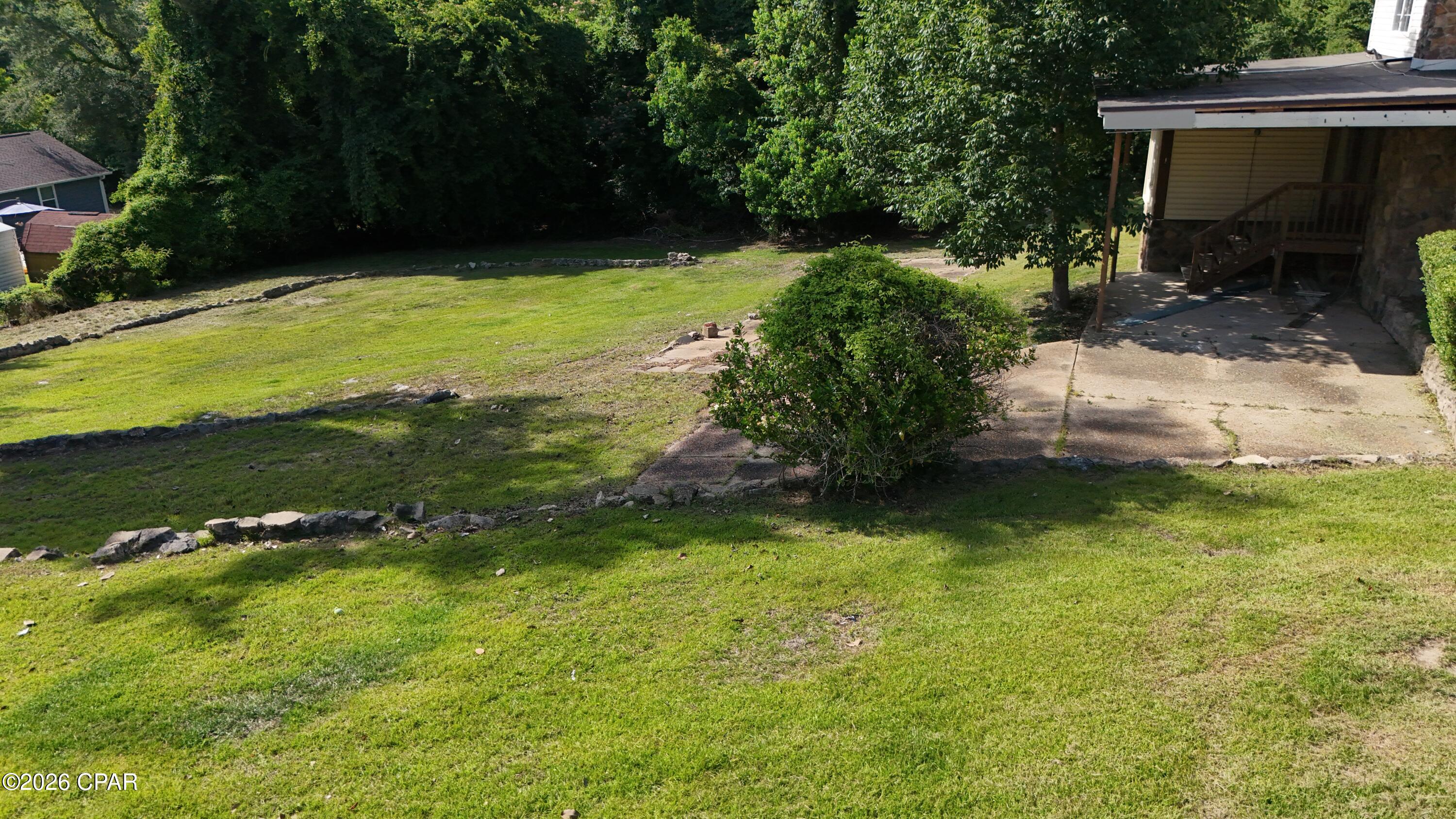 main property photo 25