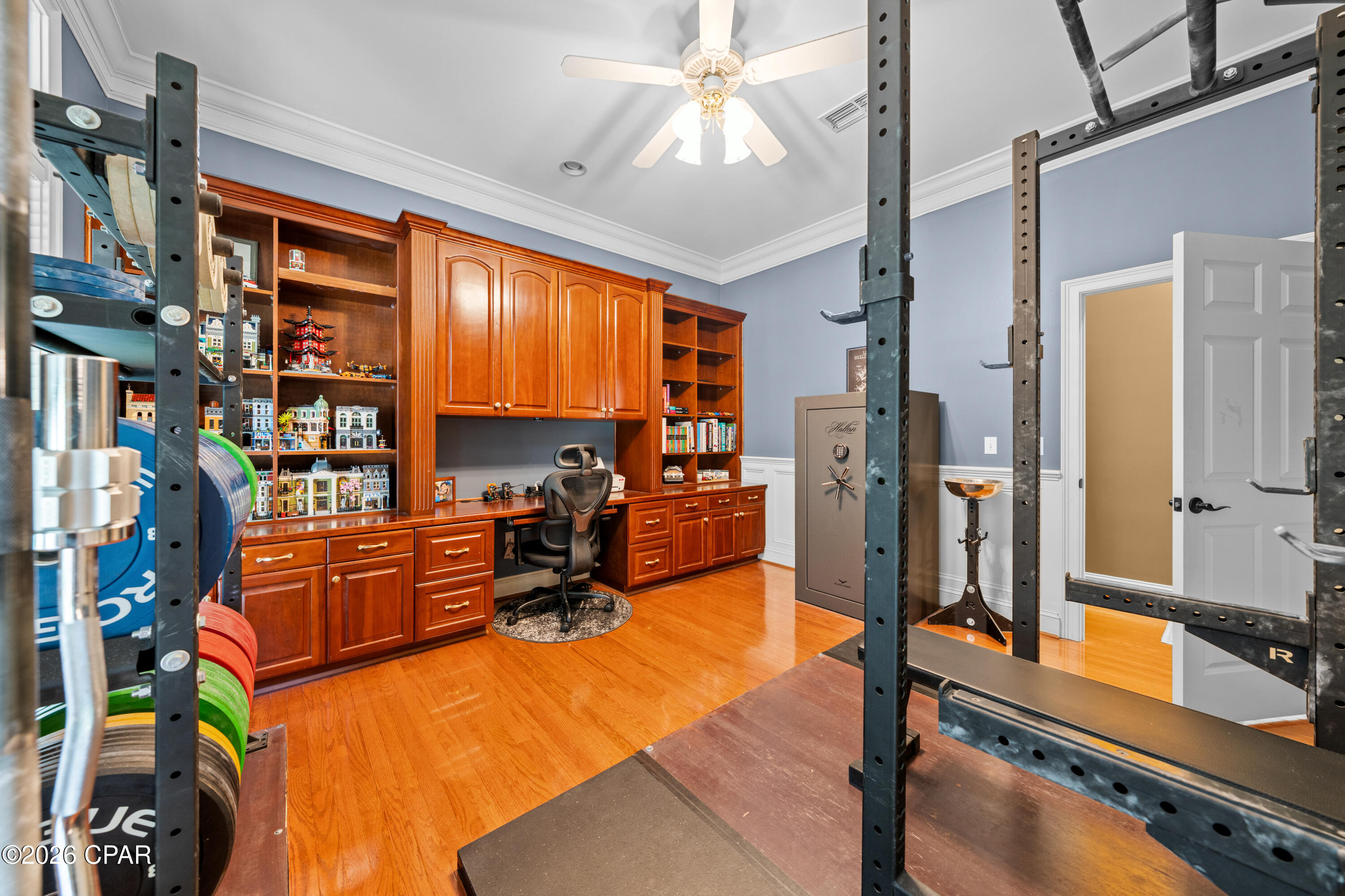 main property photo 37