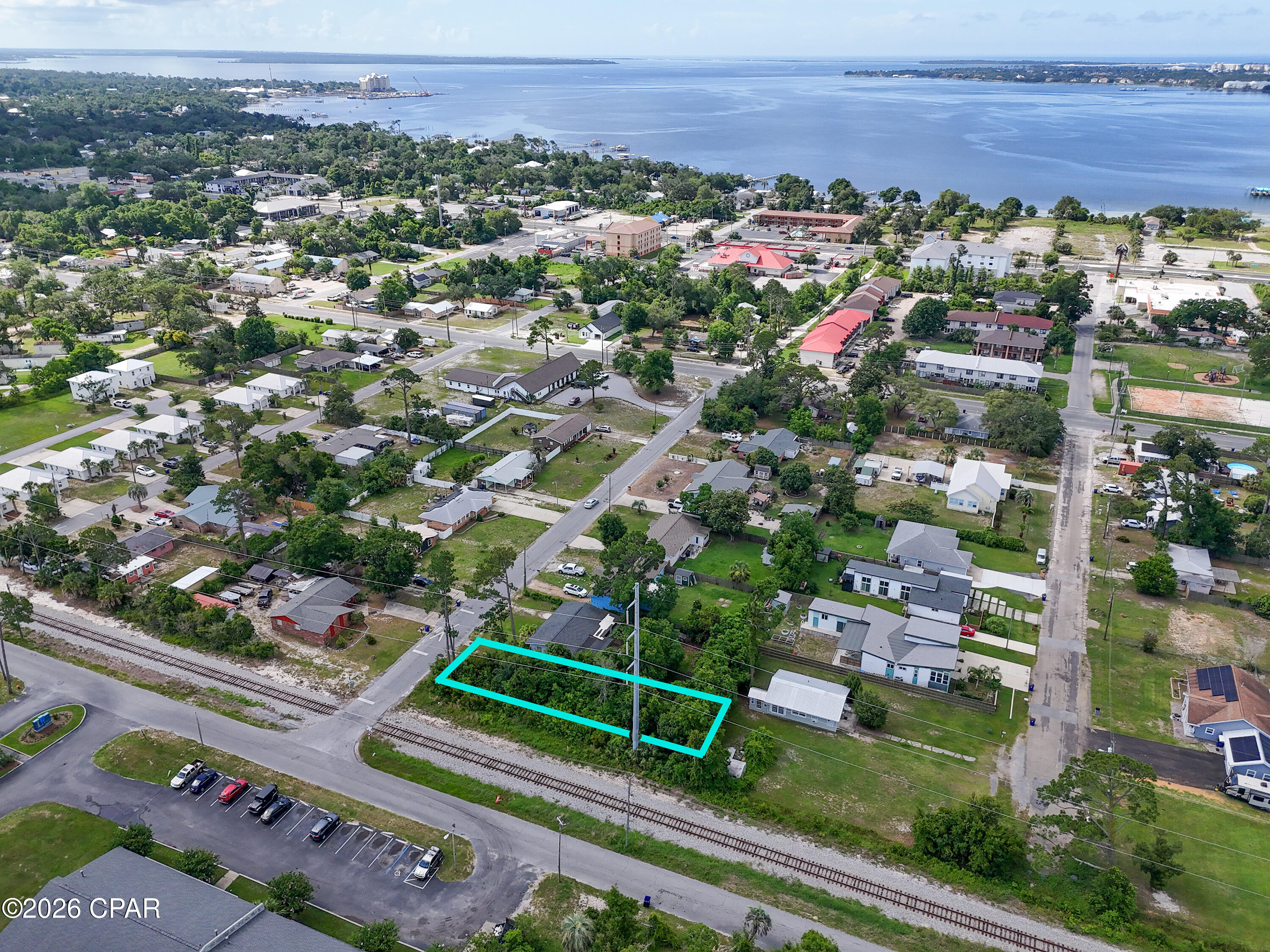 main property photo 9