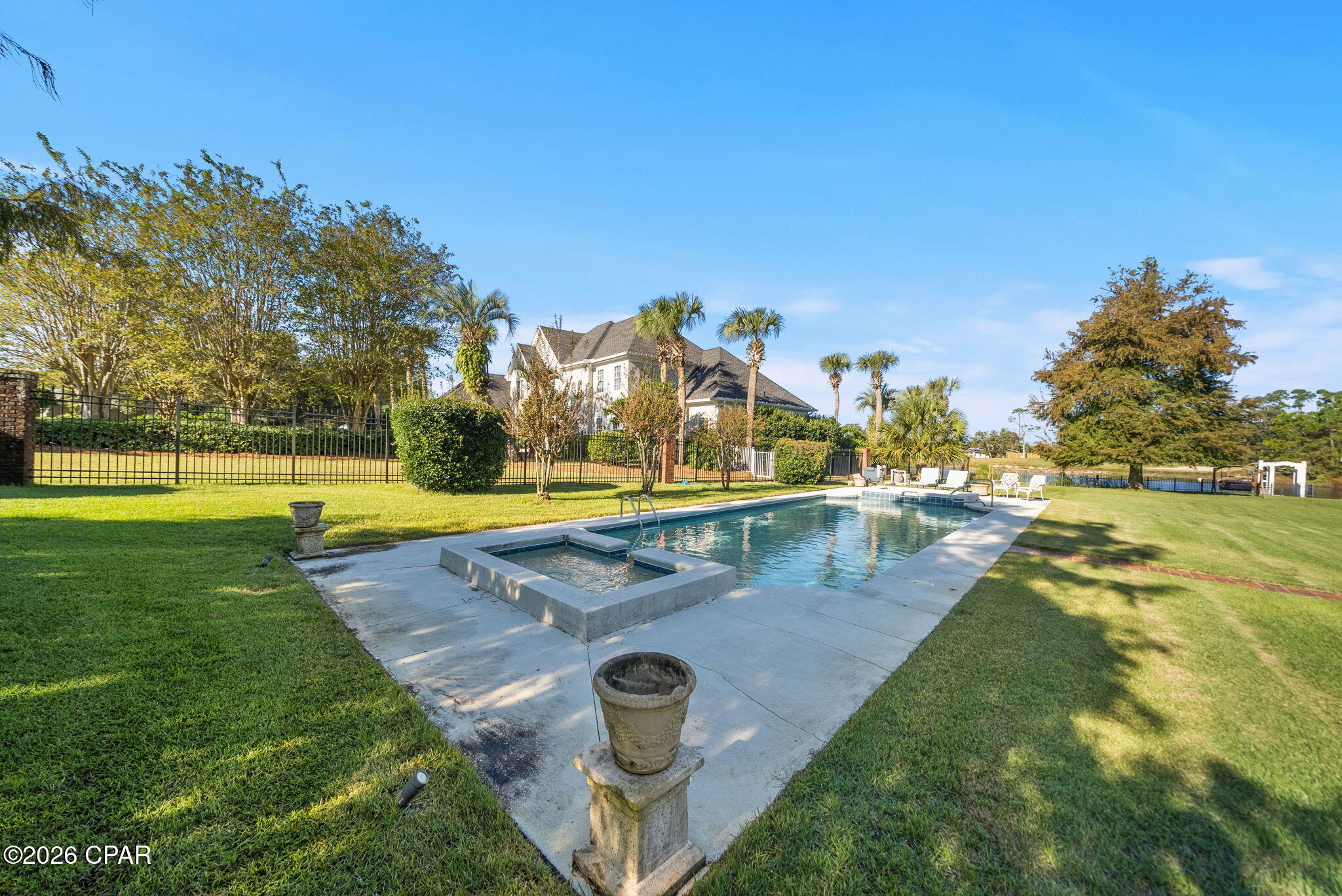 main property photo 62