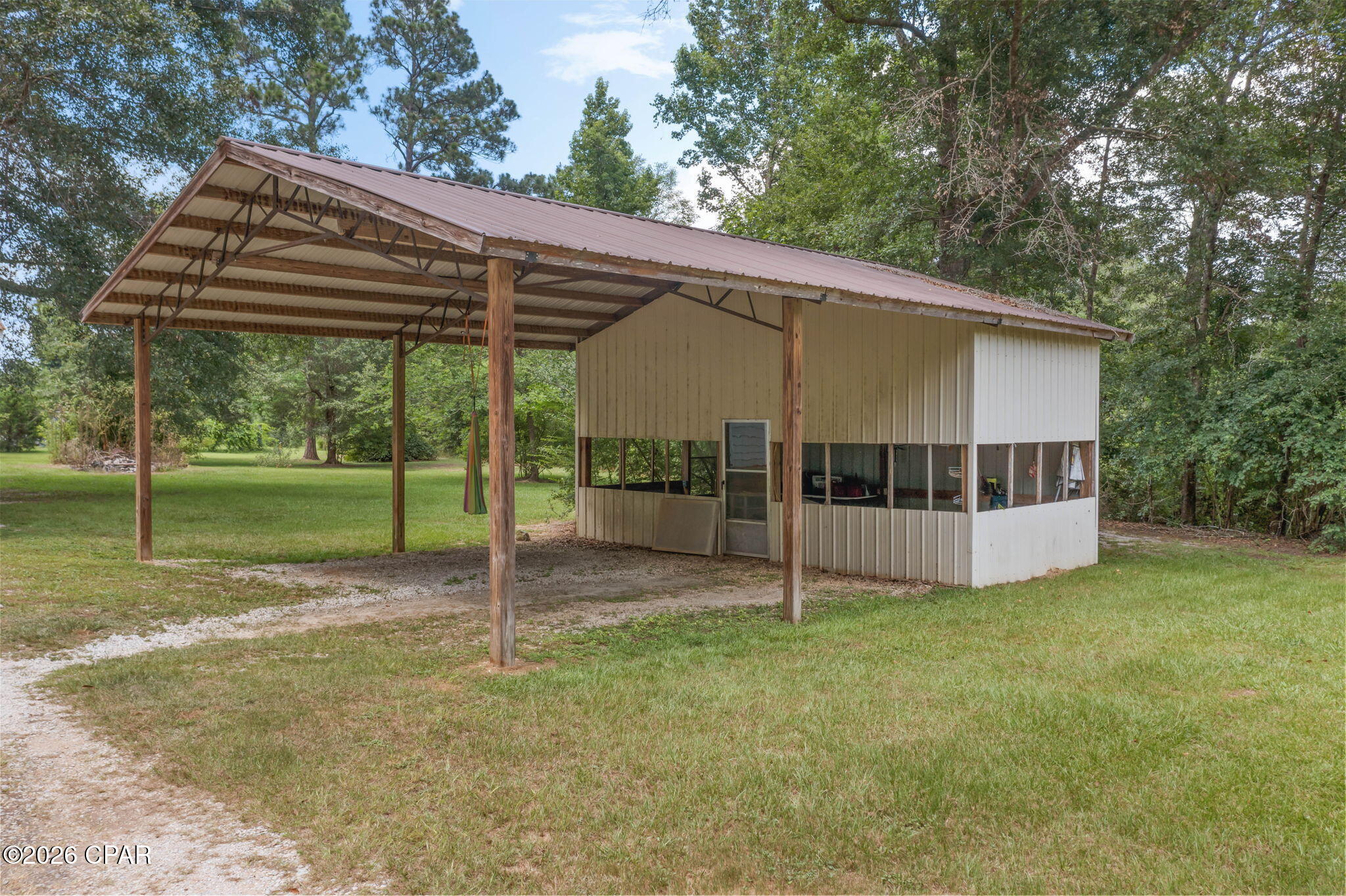 main property photo 22