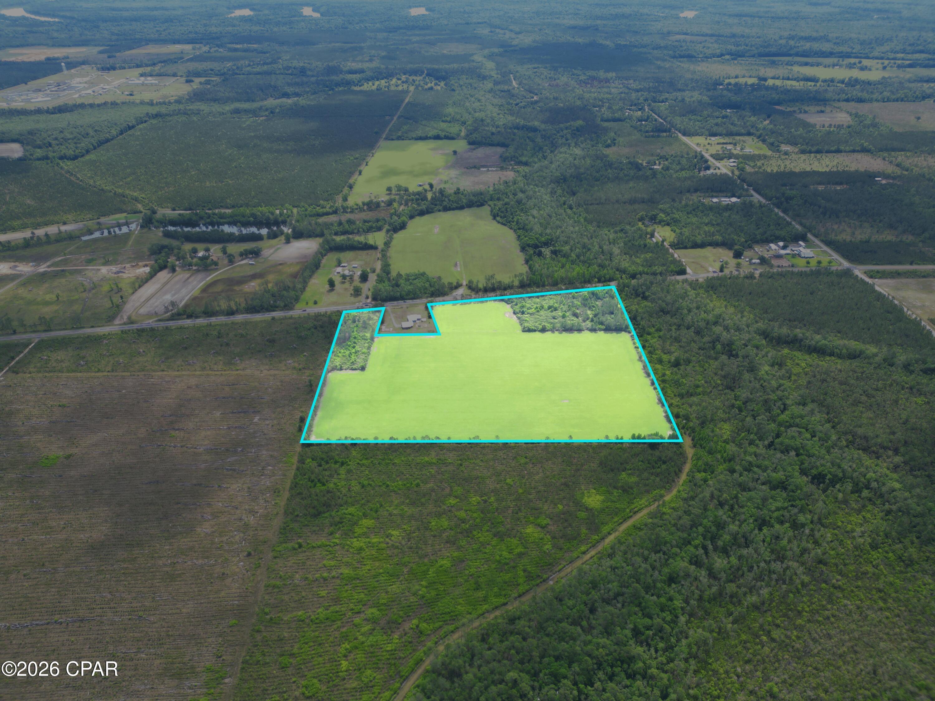 main property photo 4