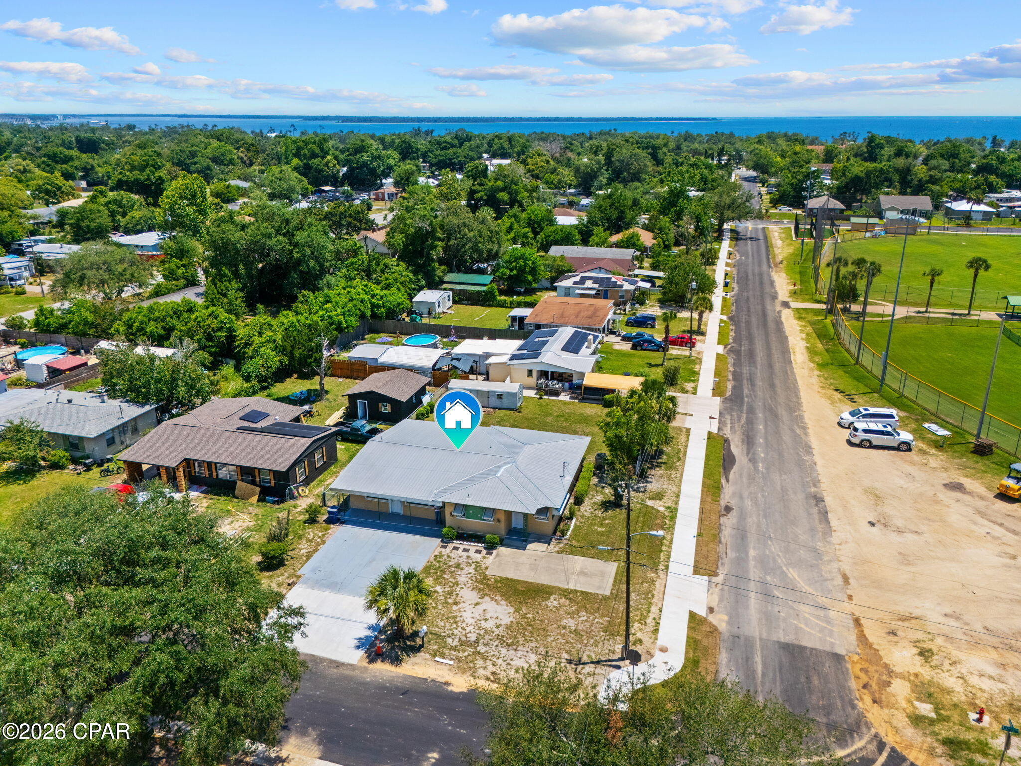 main property photo 41