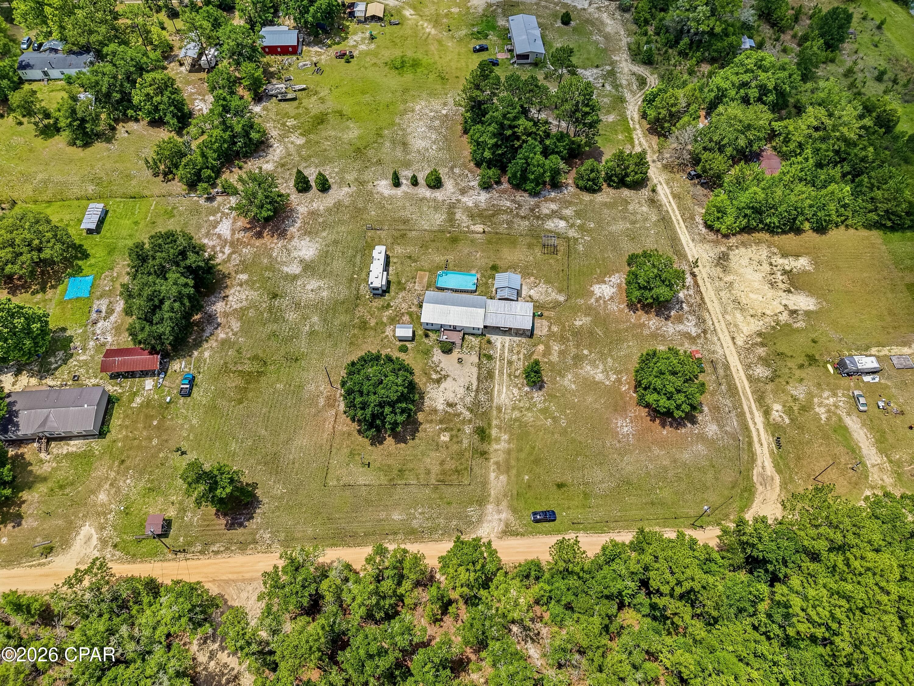 main property photo 33
