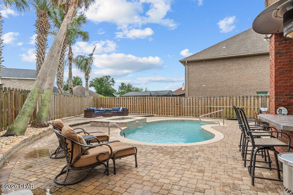 main property photo 35