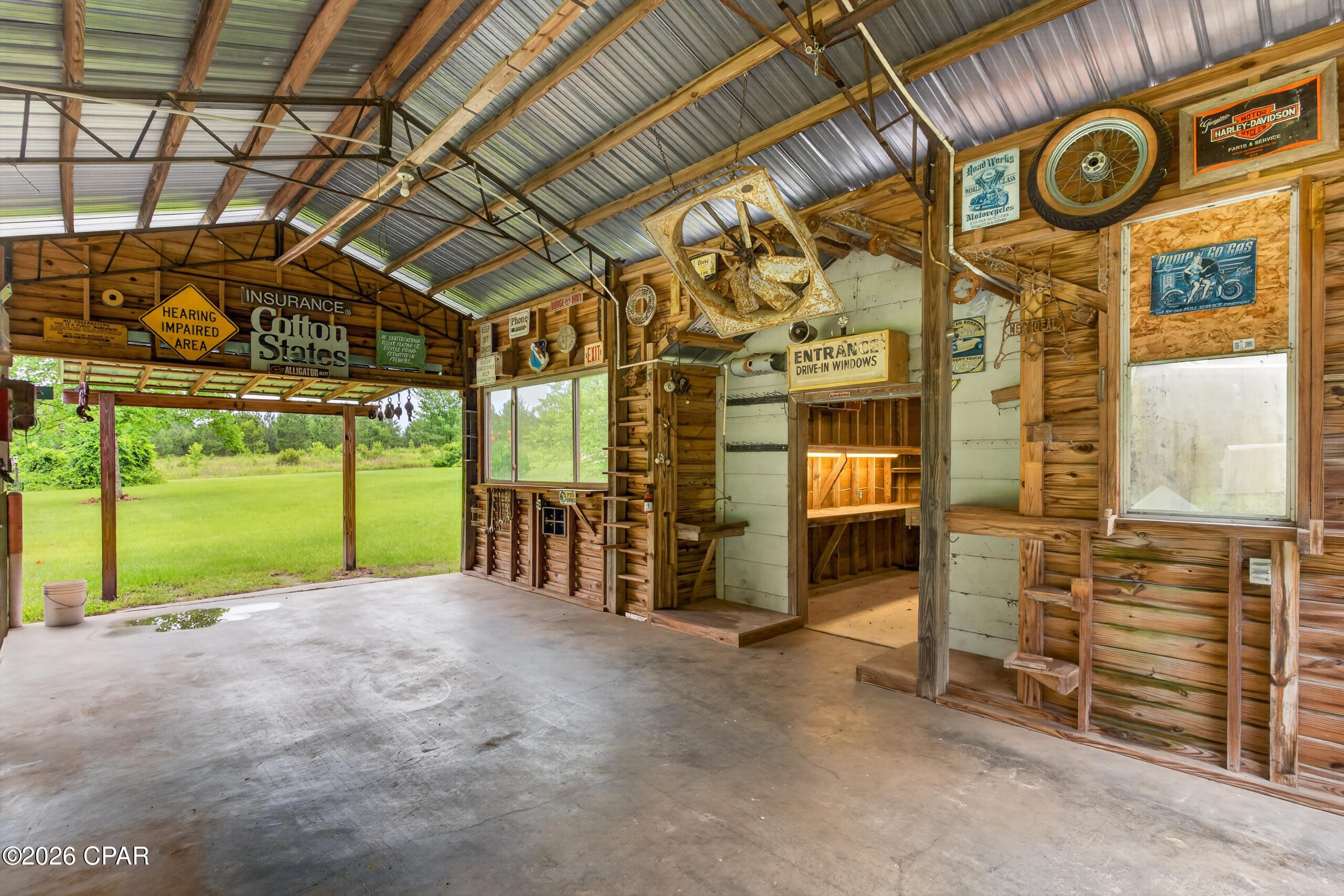 main property photo 34