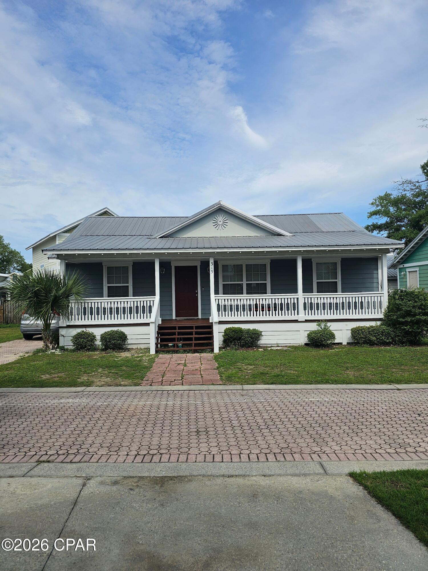 main property photo 2