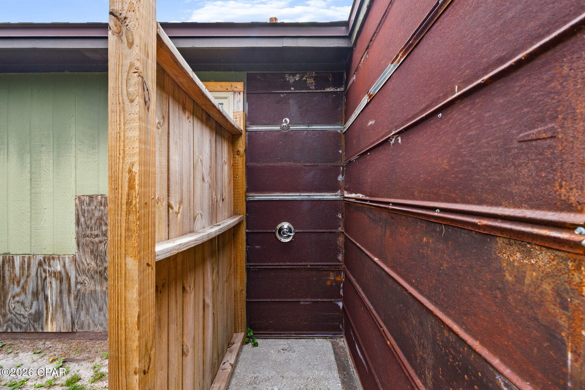 main property photo 24