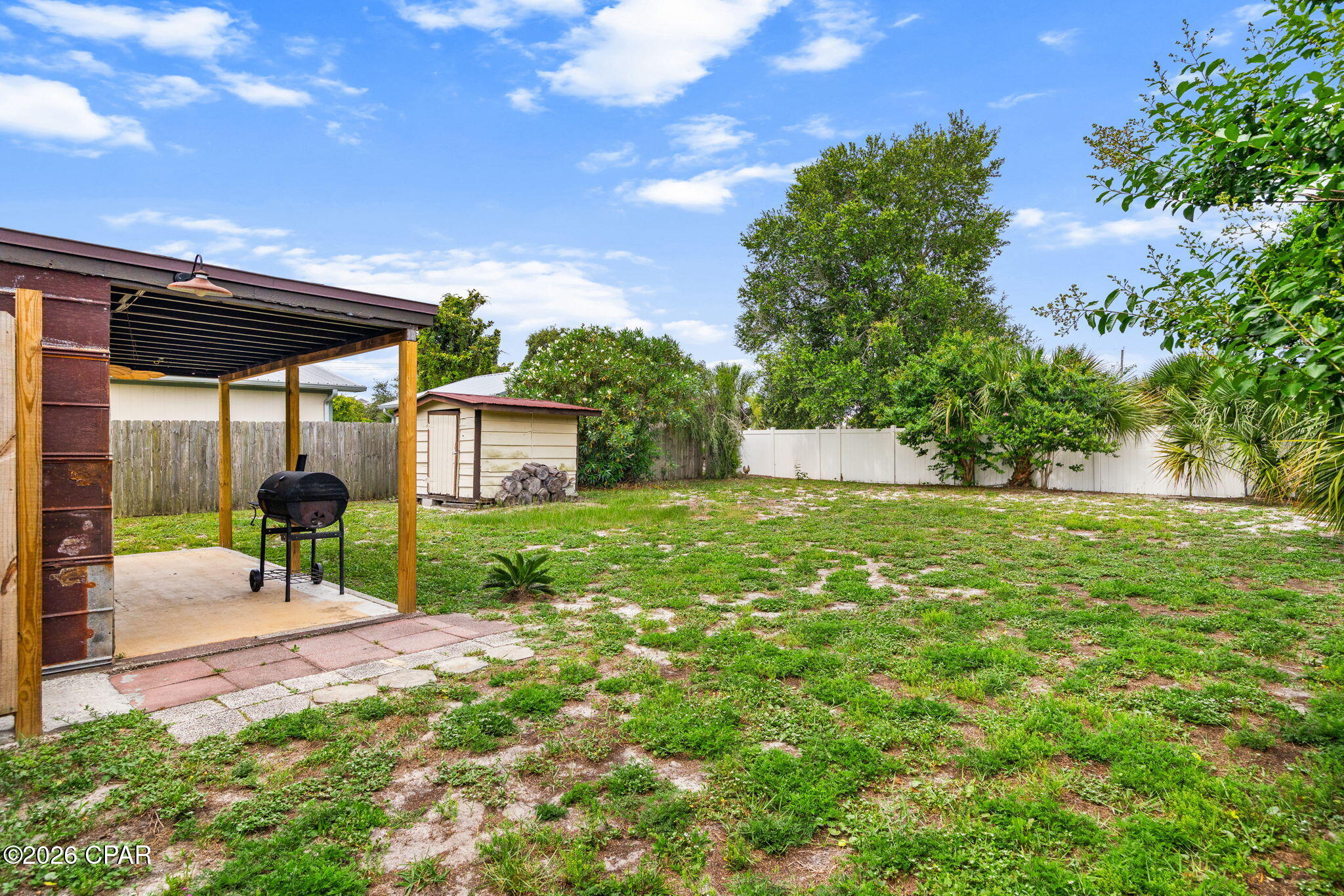 main property photo 26