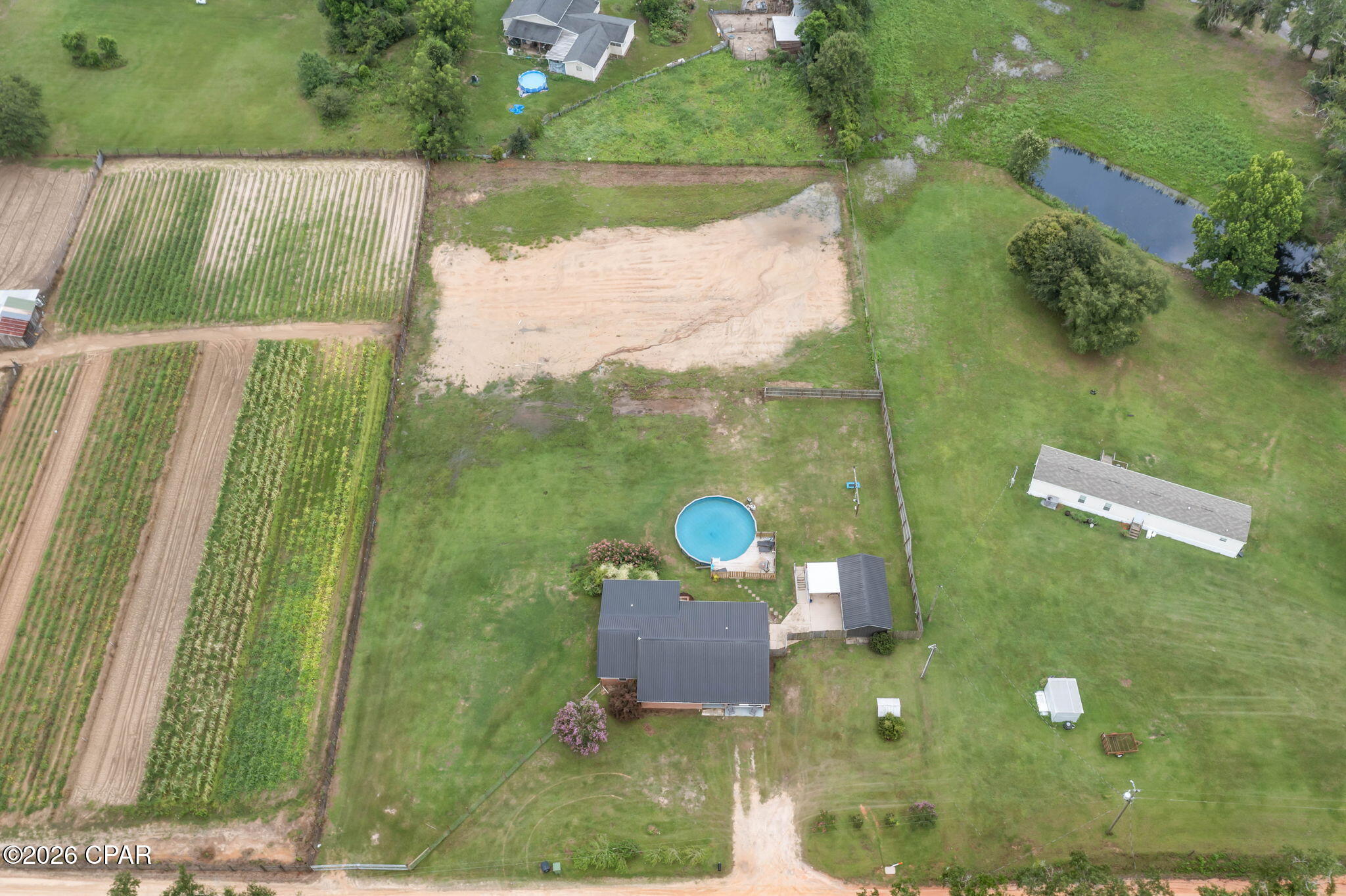 main property photo 28