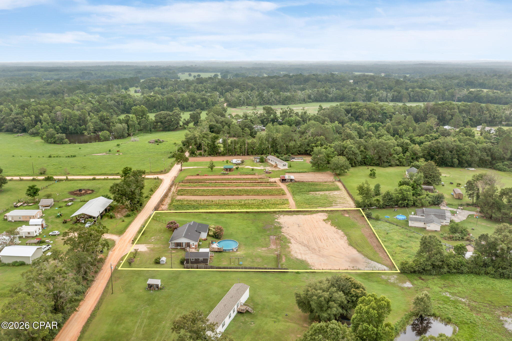 main property photo 30