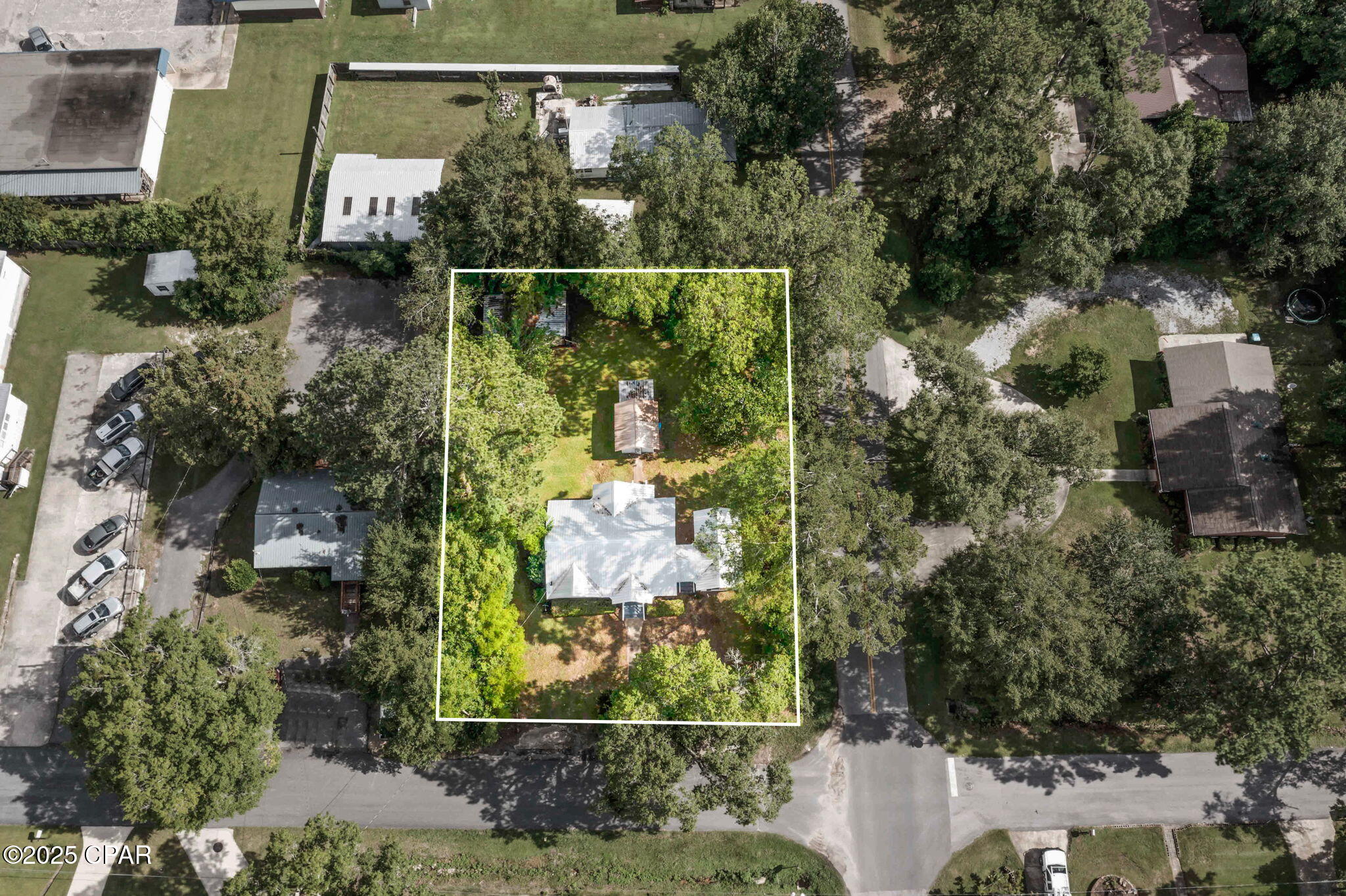 main property photo 33