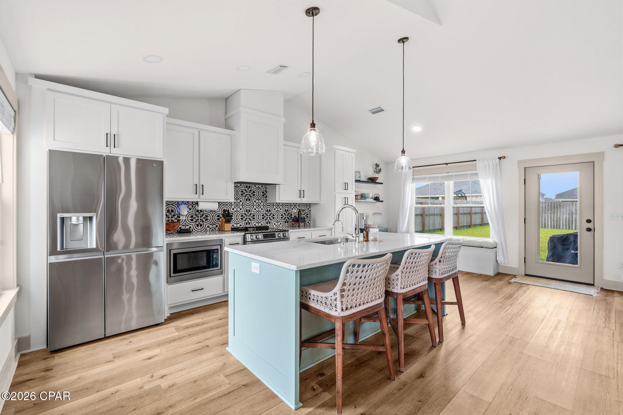 main property photo 12