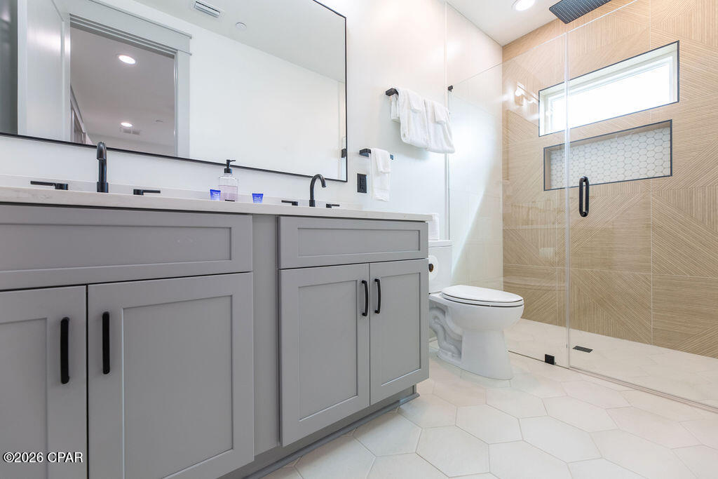 main property photo 73