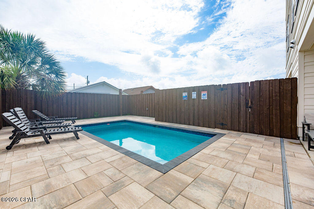 main property photo 90