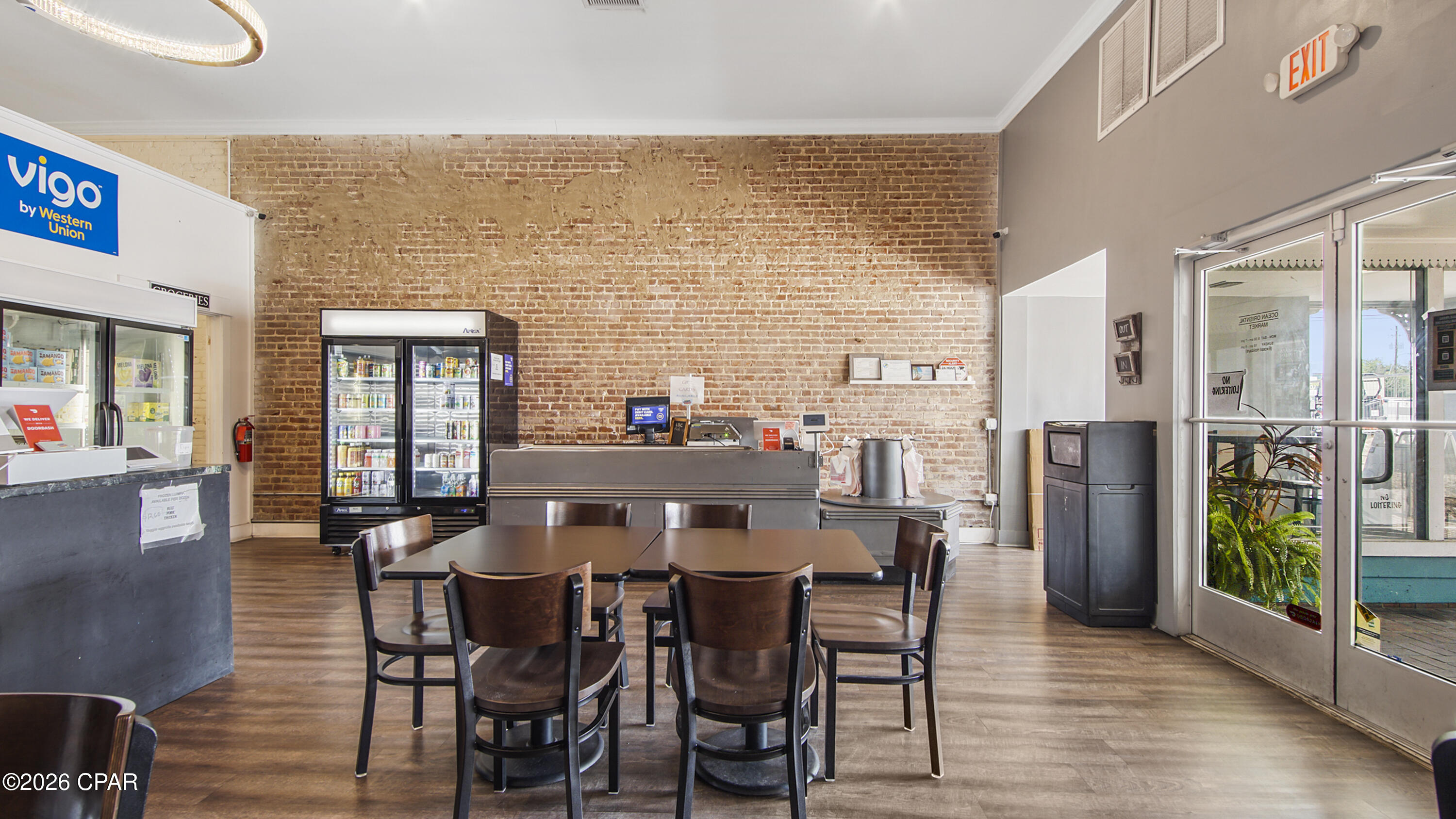 main property photo 19