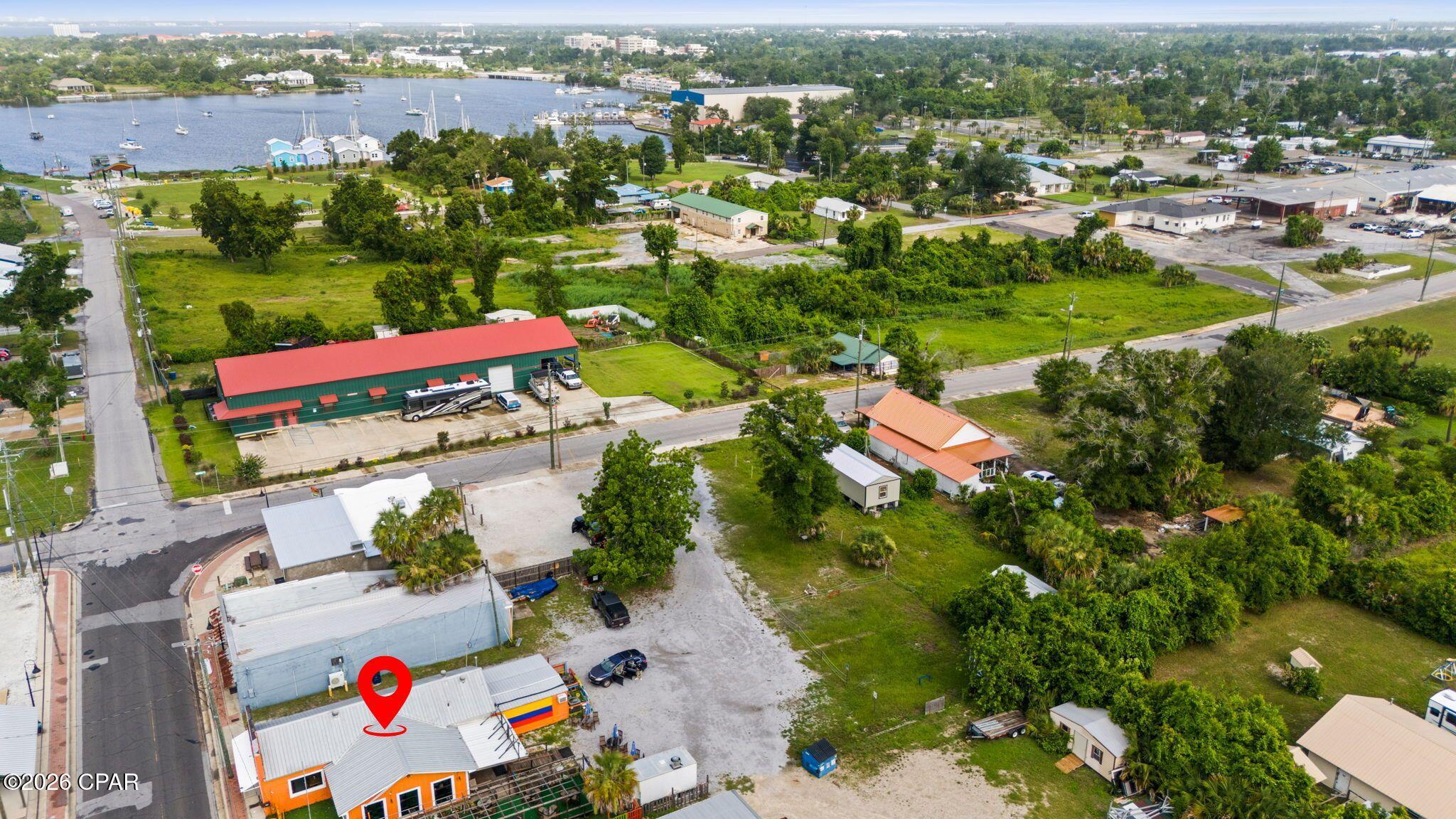 main property photo 4