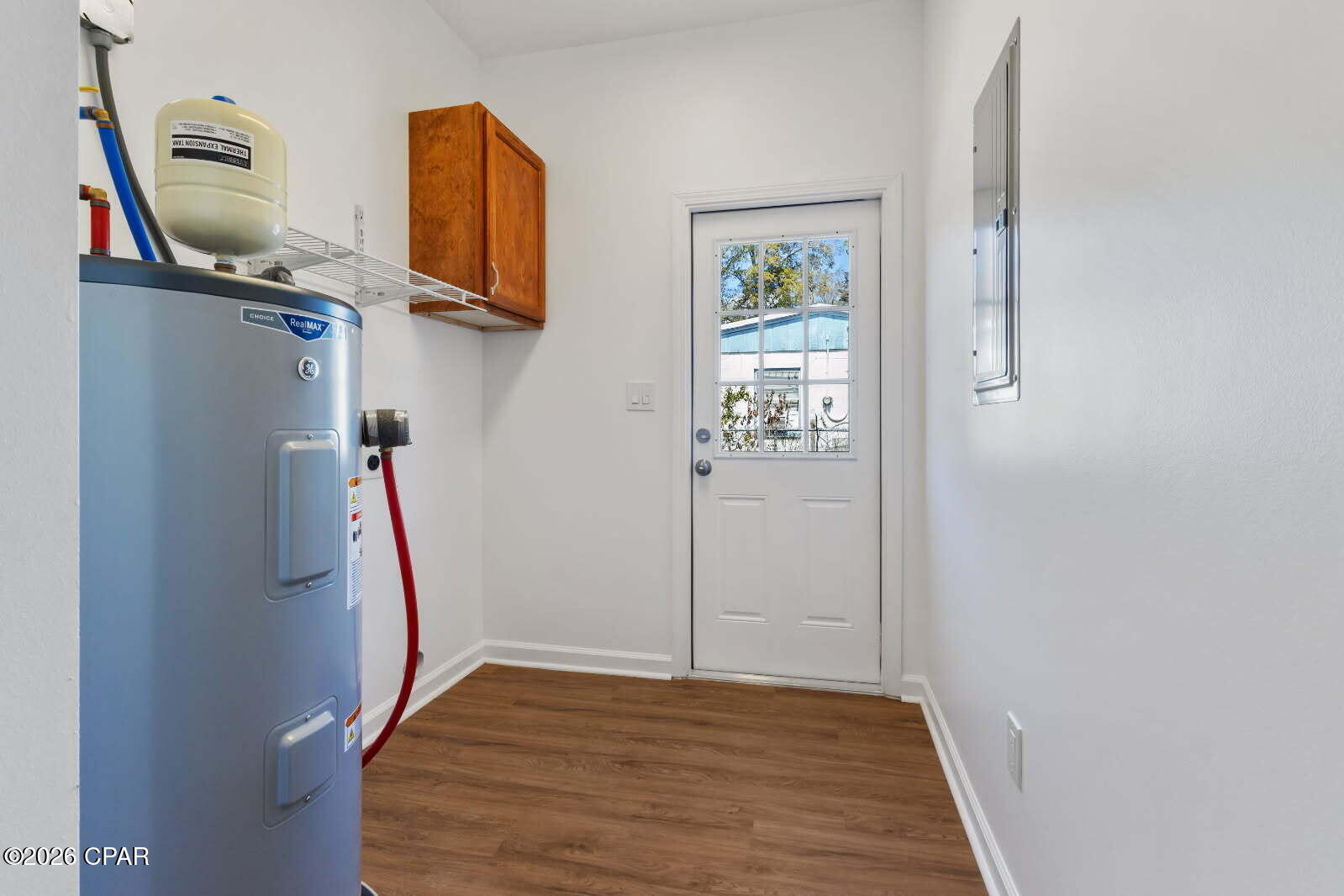 main property photo 21