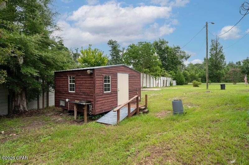 main property photo 12