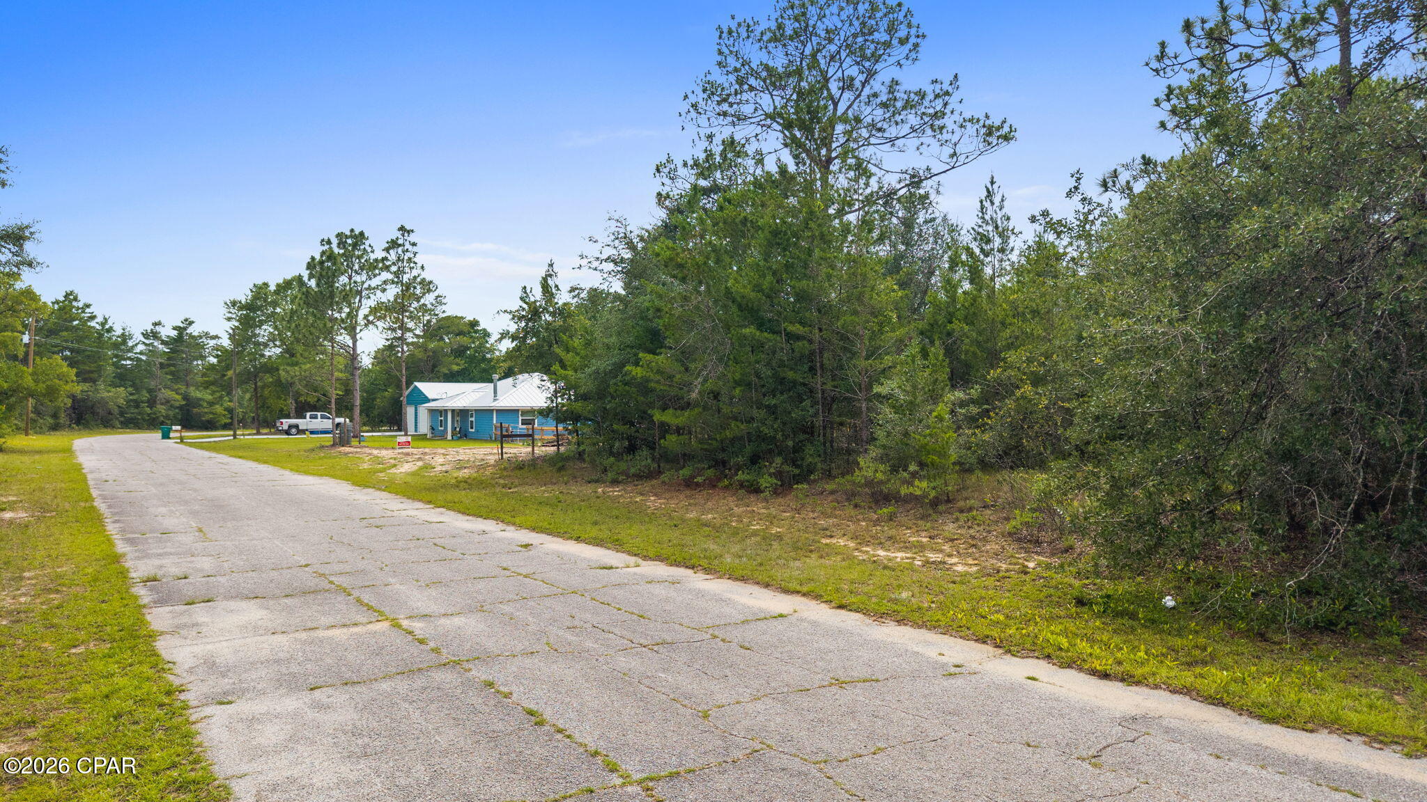 main property photo 9