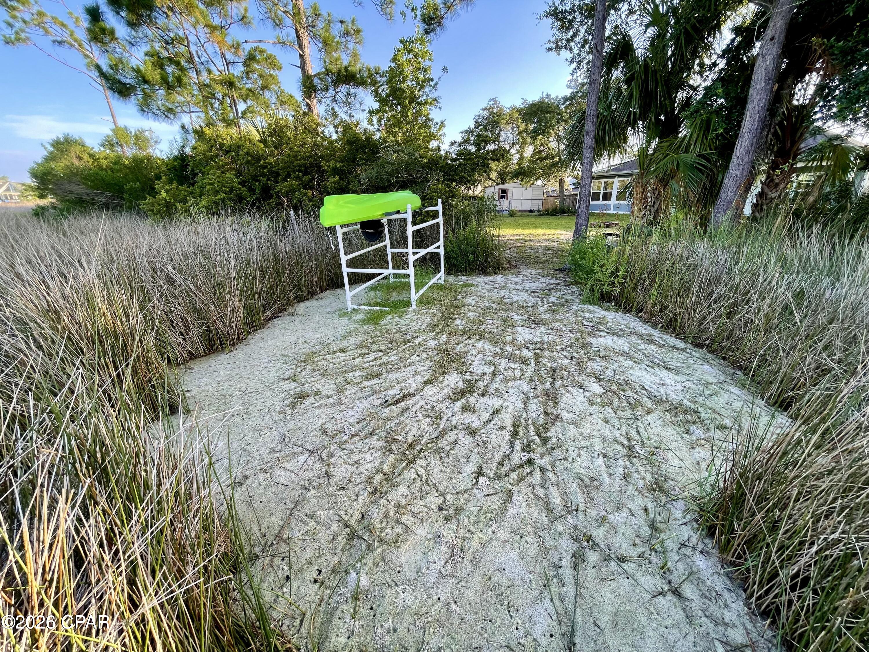 main property photo 40