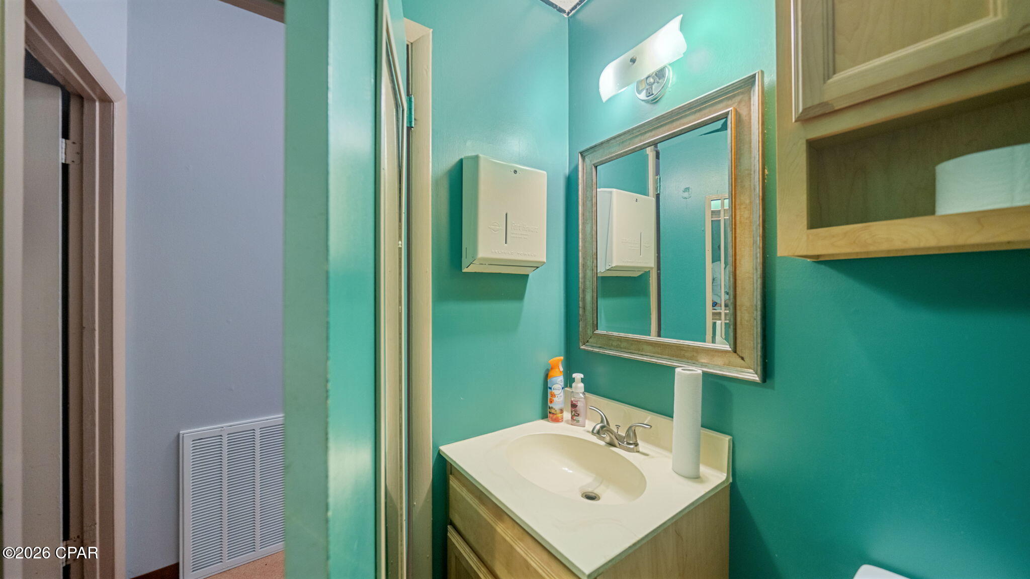 main property photo 15